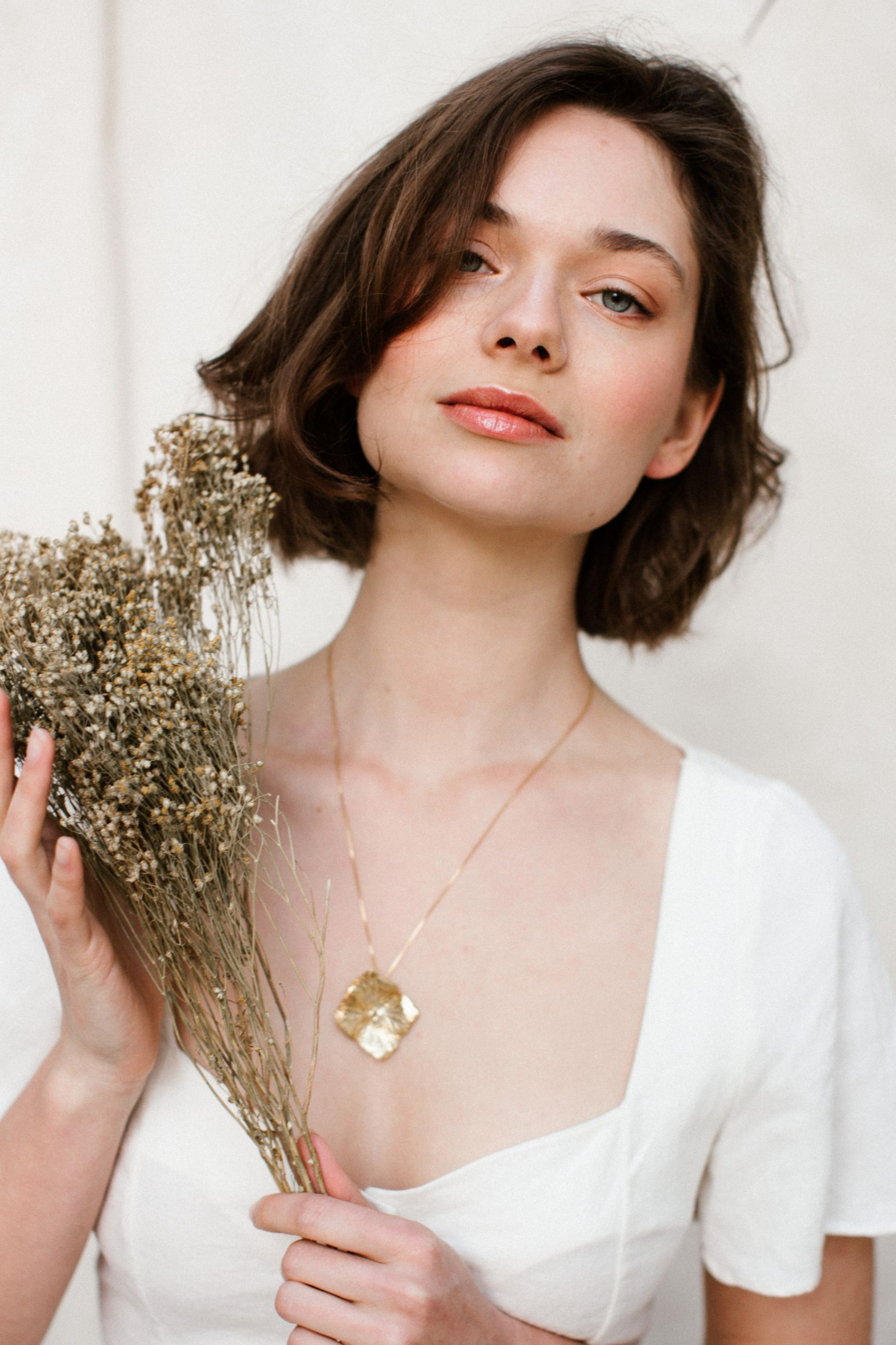 Adin+Necklace+%7C+gold+%7C+Naturae+Design+Jewelry+7.jpg