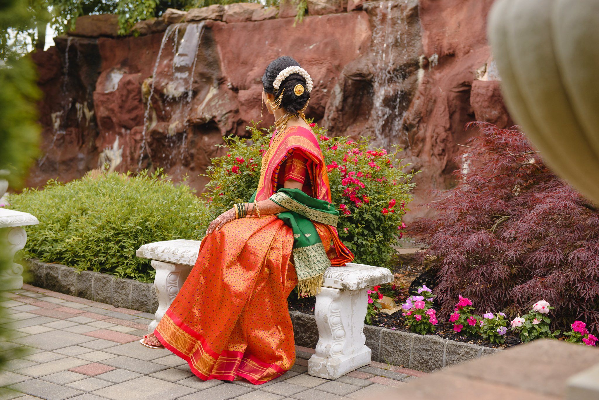 Marathi bride in traditional marathi outfit