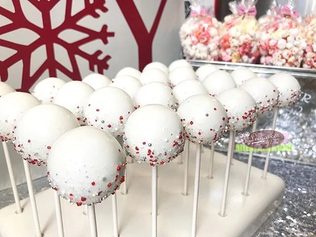 Back to Basics and simple Cakepops are the best!!! #cakepops #cakeballs #lollicakesbyella