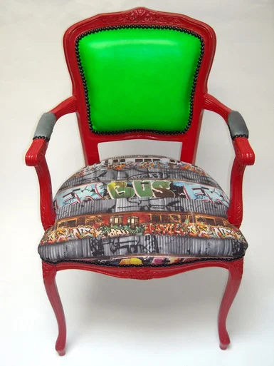 GIN_Graffiti_Bus_Chair_Front__35557.1386545745.386.513.jpeg