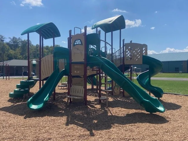 Lake Naomi Playground