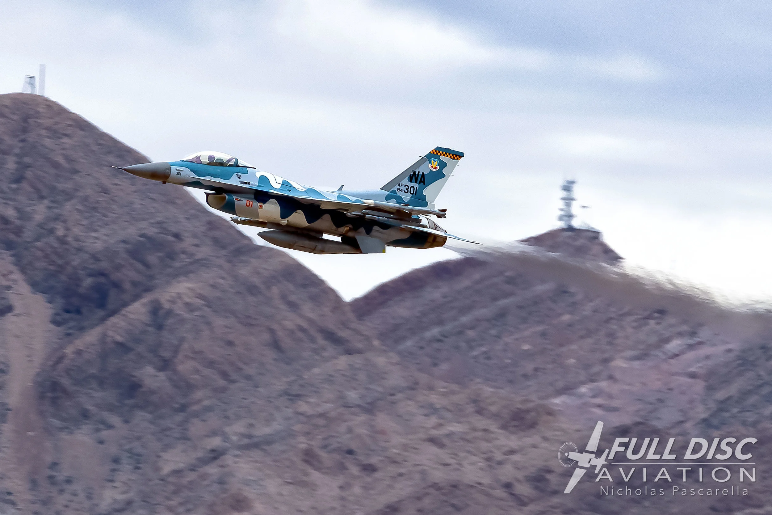 aggressor_f16_viper_fulldiscaviation_nicholaspascarella.jpg