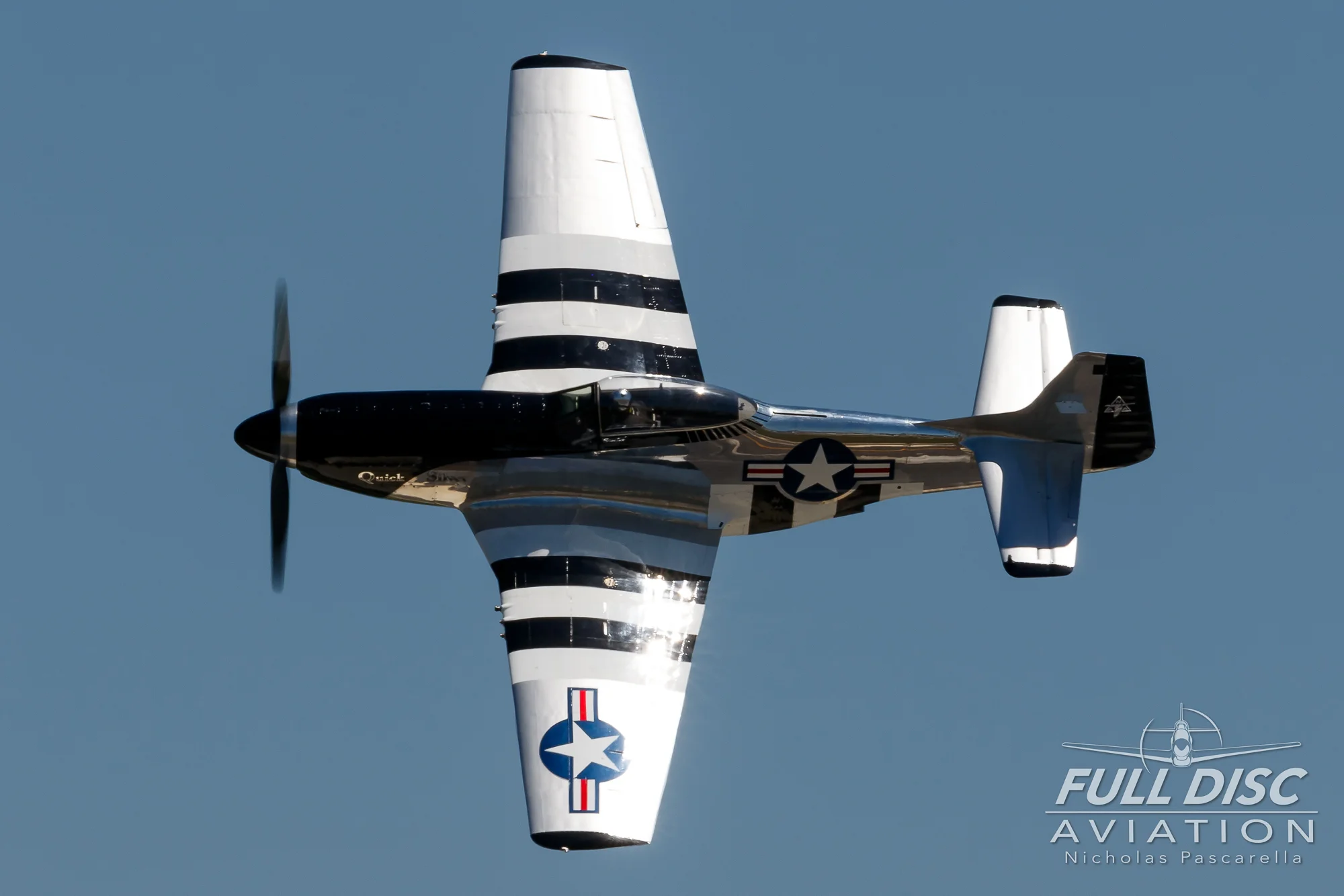 quicksilver_topside_p51_mustang_nicholaspascarella_fulldiscavation_aviation_airshow.jpg