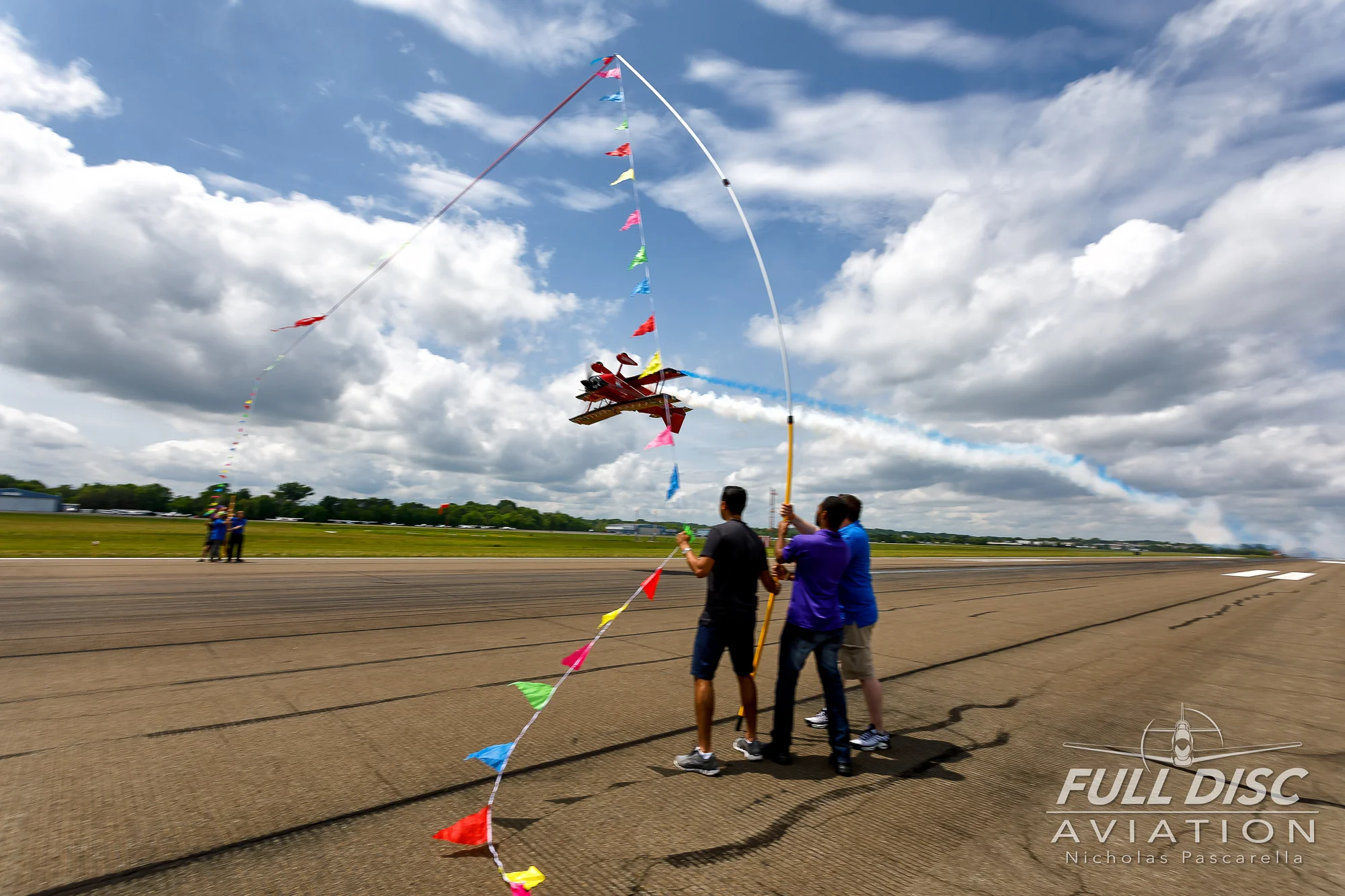 chefpitts_invertedribboncut_approach__aviation__nickpascarella_nicholaspascarella_fulldiscaviation_leasewebmanassasairshow.jpg