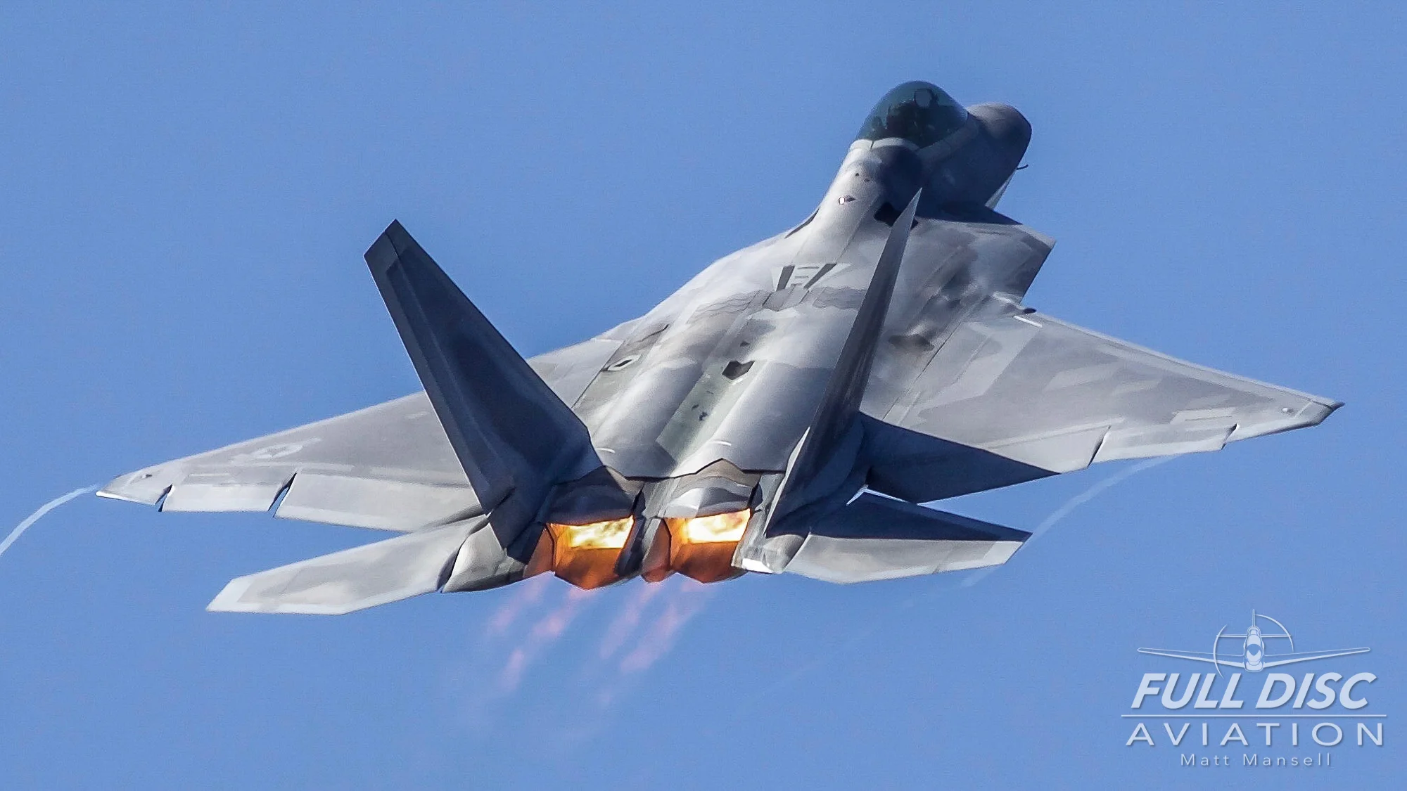 mattmansell_fulldiscaviation_f22_climb.jpg