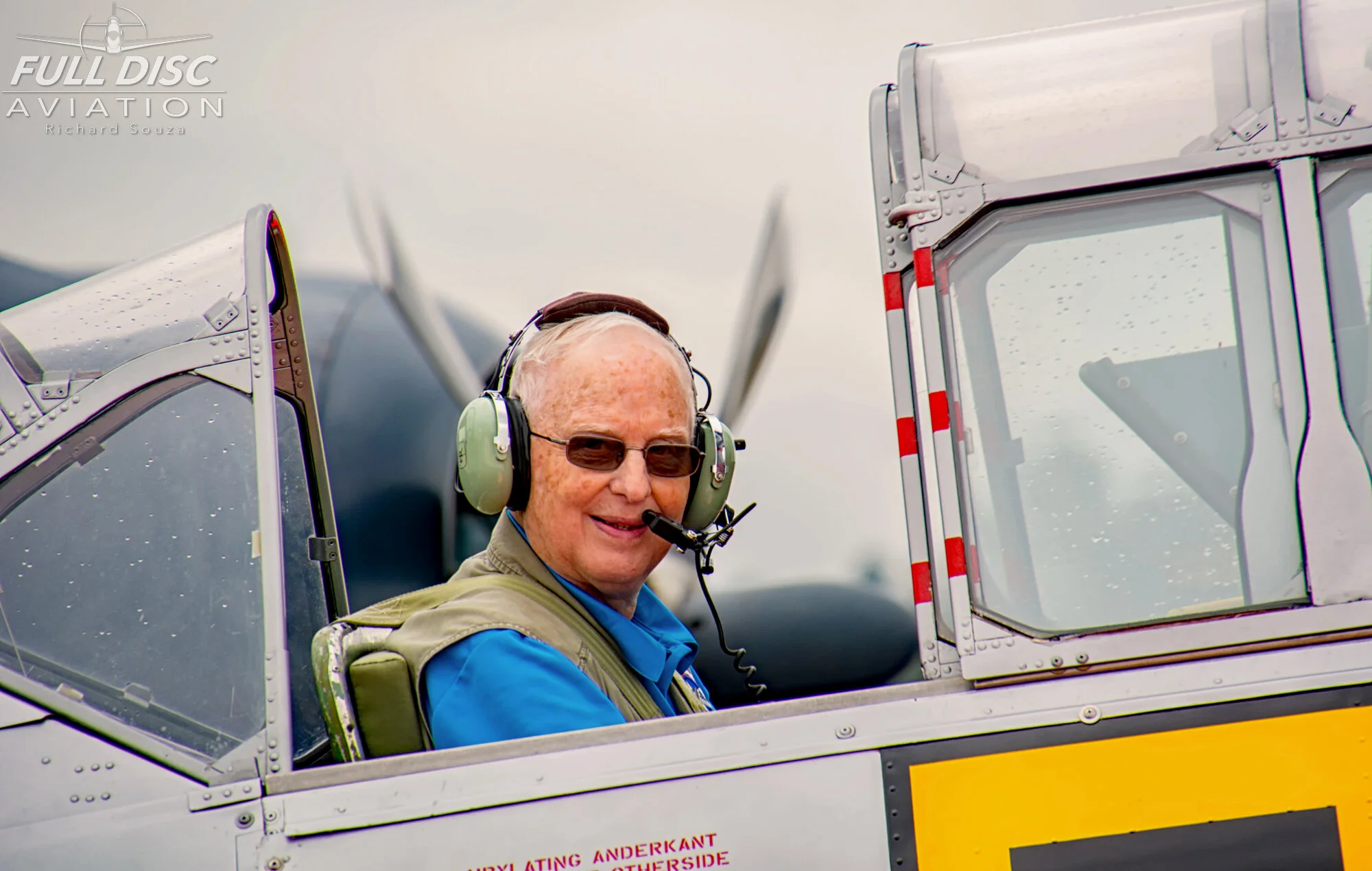 Distant Memories_Fulldiscaviation_Richardsouza  (13).jpg