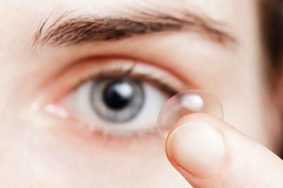 man-inserting-contact-lens.jpg