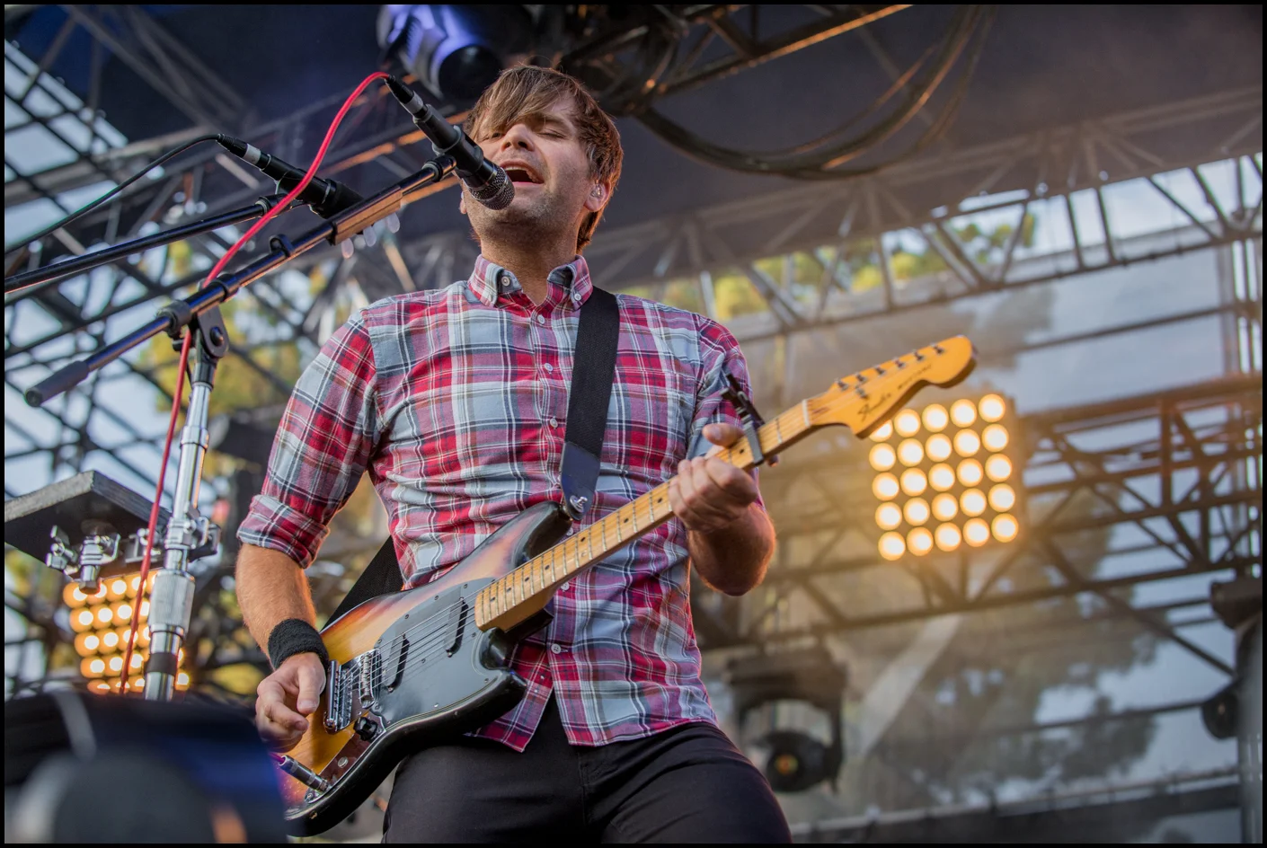 2015.7.16_Death Cab For Cutie_tUnE-yArDs_PhotoCollectiveStudios.com-87 (1).jpg