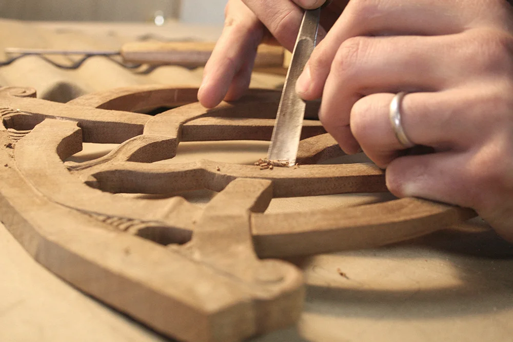 chippendale_wood_carving2.jpg