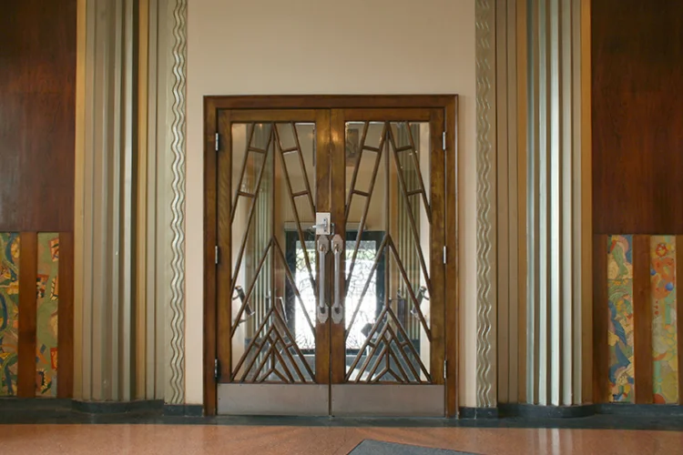pawhatan_building_art_deco_entrance.jpg
