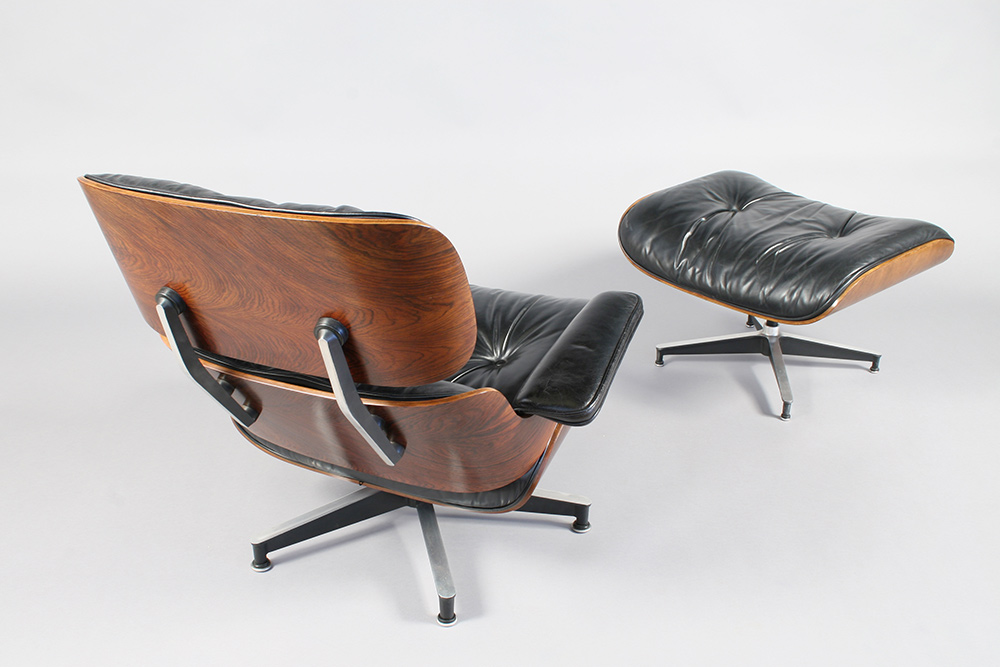 Eames Lounge Chair Set (670/671) after conservation