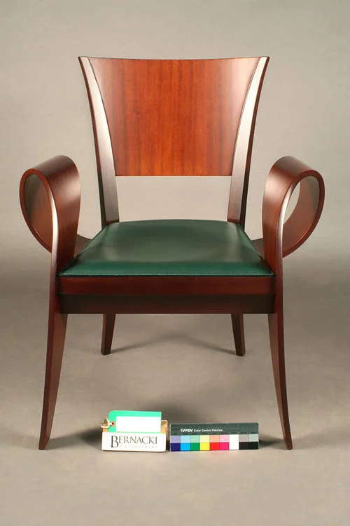 Sawaya’s “Patty Diffusa” chair