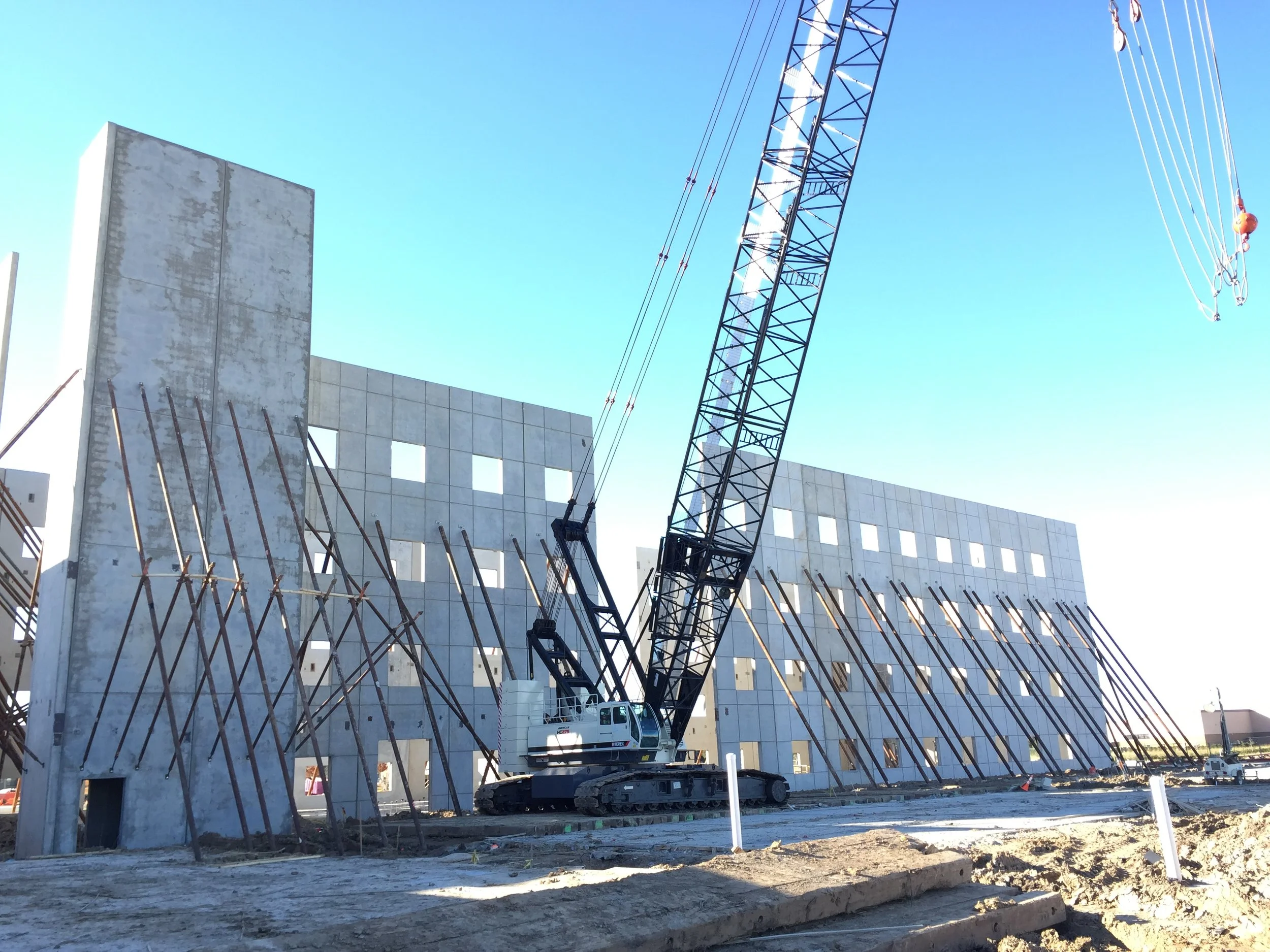 Crane & Rigging — Postel