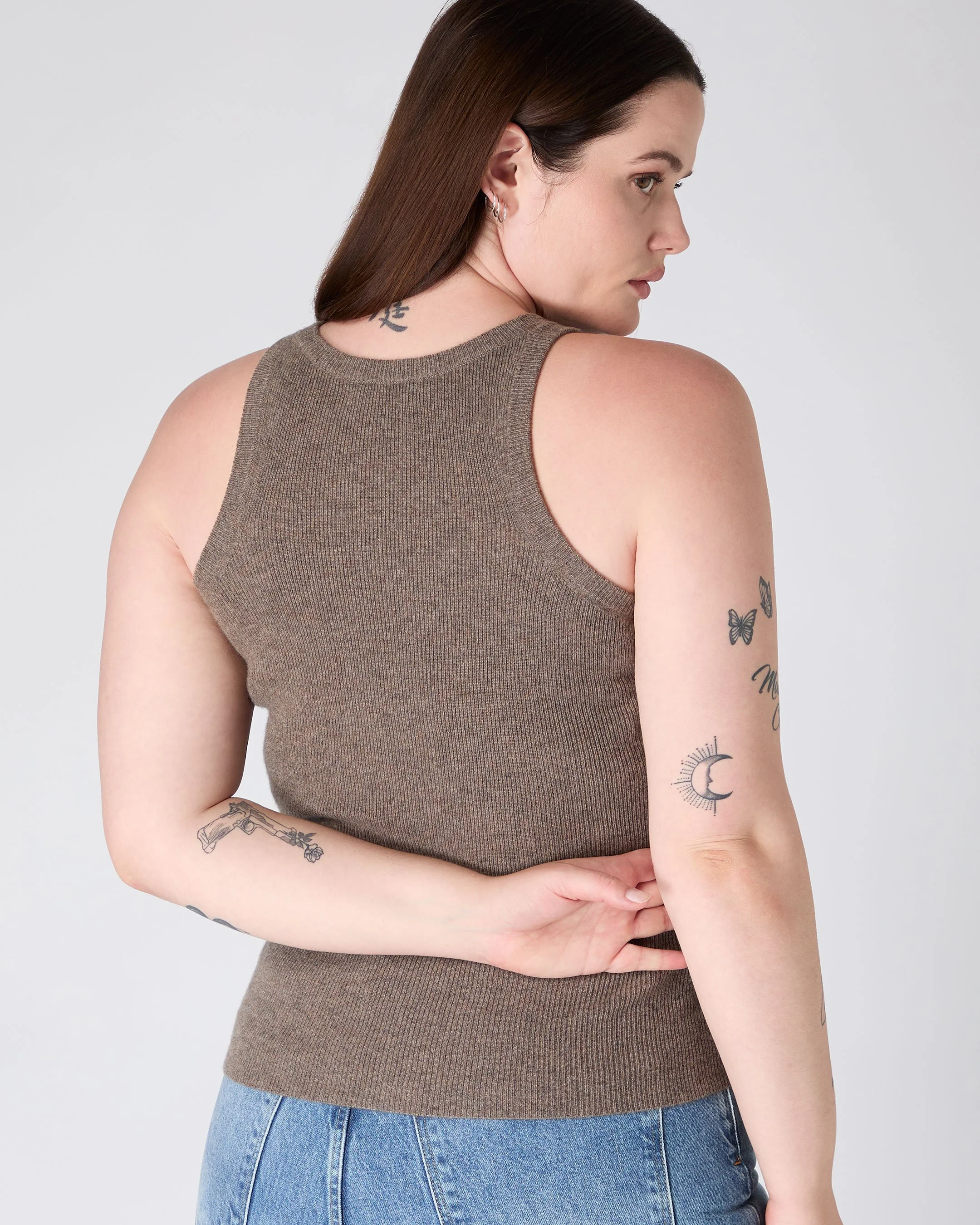 AW23_NPW108994_P49_4.jpg