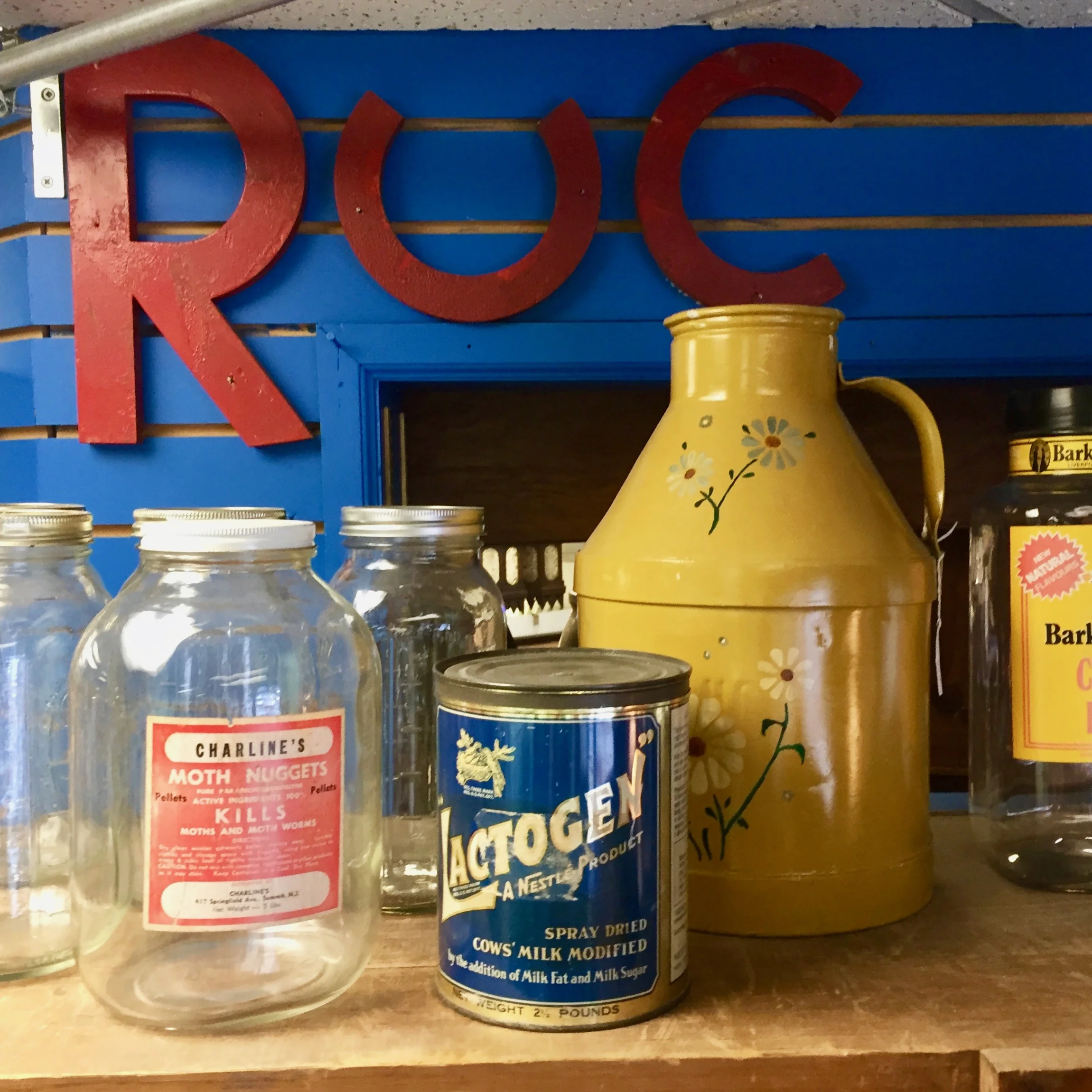 BRIAN RUCK ANTIQUES Brian is a long time collector and dealer. His business consists primarily of country furniture, crocks, jugs, bottles, tools and the like. He is also a clock collector, and sells clocks and barometers along with other antiques. Find Brian's booth on the 1st floor in the area facing Morris Avenue.