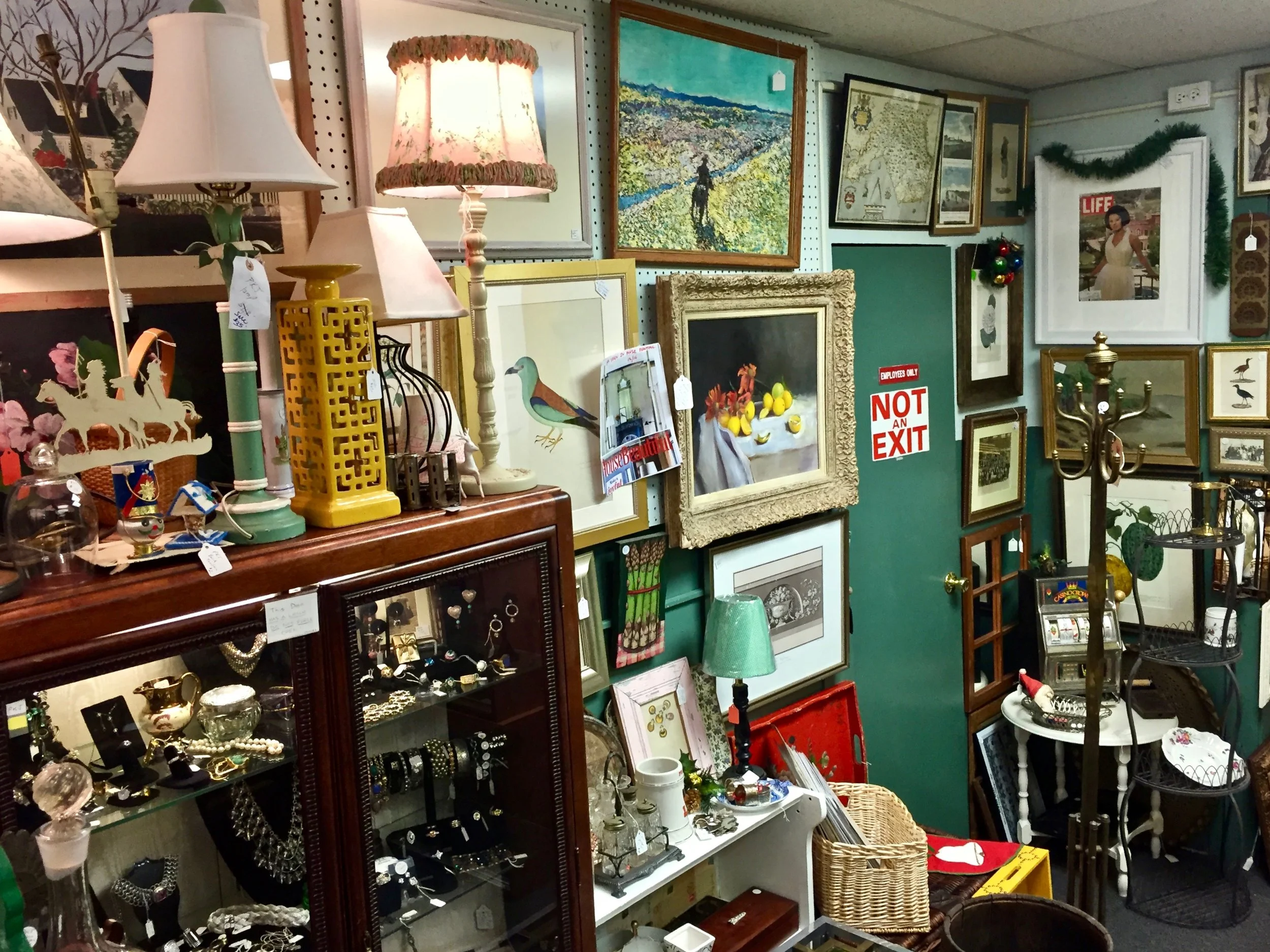 Pam Vanleeuwen Antiques