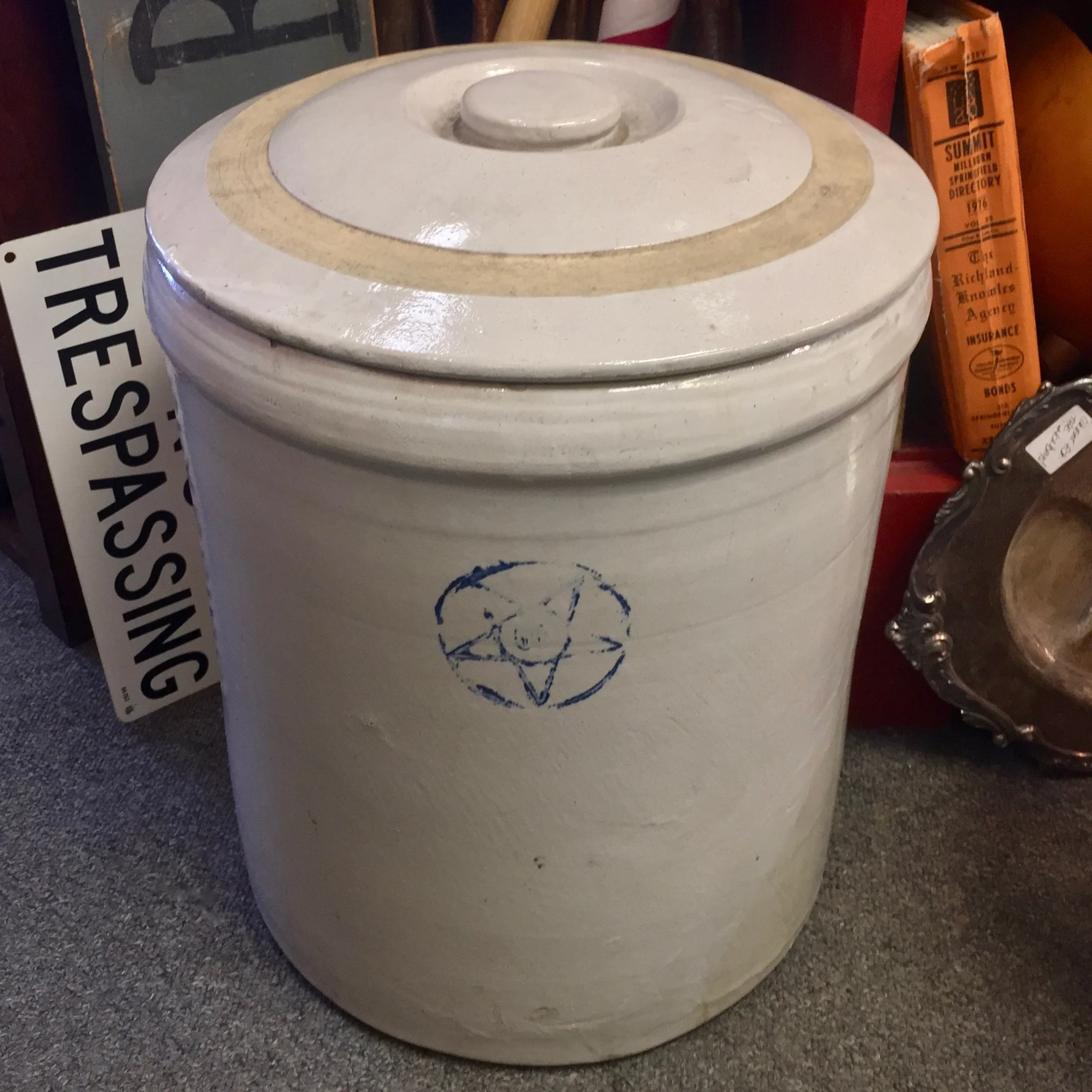 8 Gallon Crock