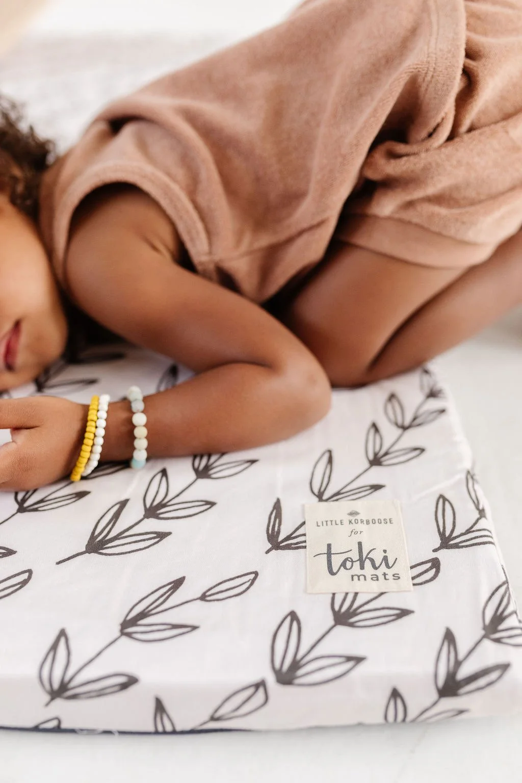 toki-mats-high-contrast-play-mat-design.JPG