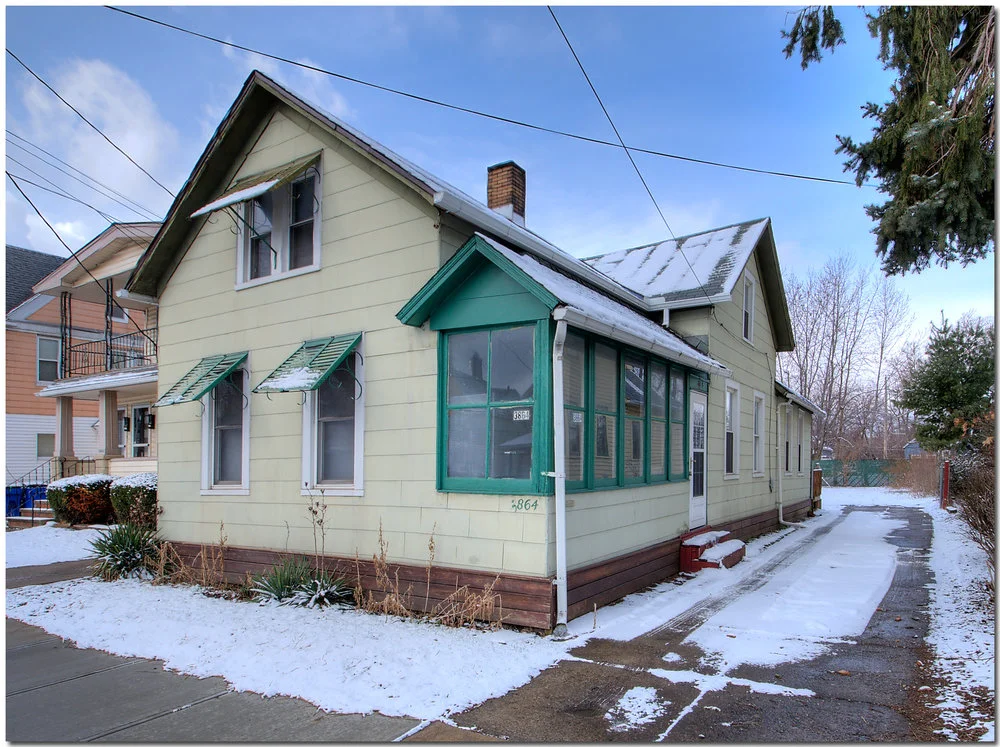 3864 E 54th St, Cleveland