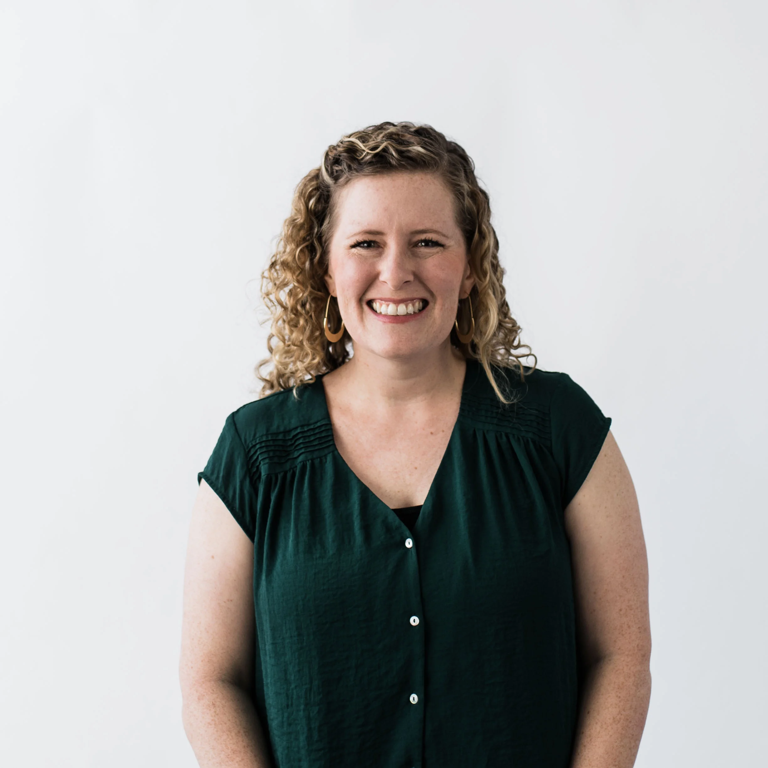 Summer2019Headshots-26.jpg