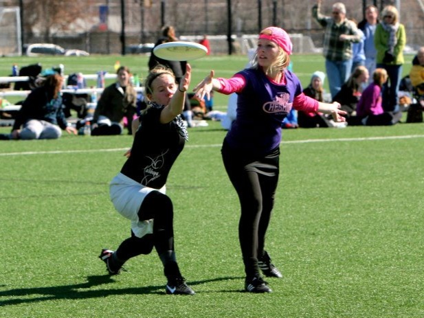 small throwing disc
