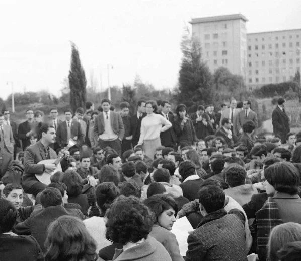 Greve Estudantil