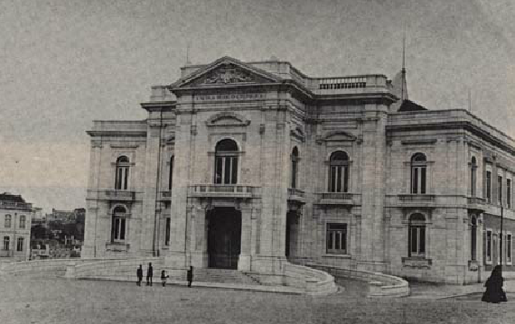 Escola Médico-Cirúrgica 