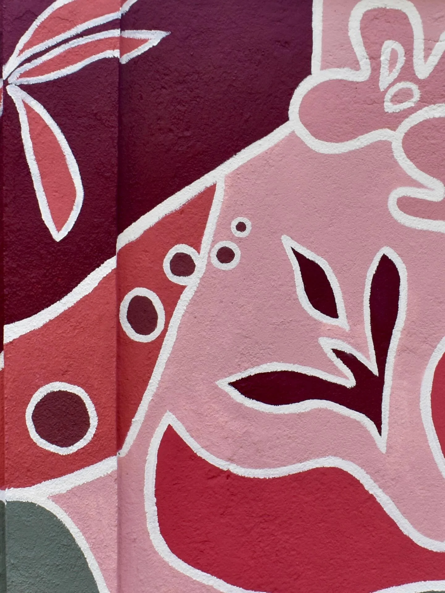 O nosso mural na Unidade de Alcoologia de Lisboa feito de ideias, cores e partilhas.

A terminar o ano com sentido e criatividade 🤍