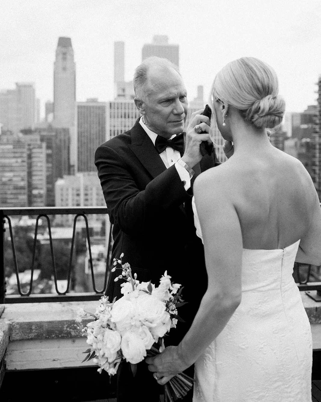 easily the sweetest father &amp; daughter first look i saw this year 🩵🩵🩵🩵
&bull;
&bull;
&bull;
👰&zwj;♀️@tayherbst &amp; 🤵@bherbst02
📸 @ashleybosnick
💒 St. Clement Parish
🏡 @totlspecialevents
📽 Kerwin Alvero
📋 @olivefineweddings, Olivia Nic