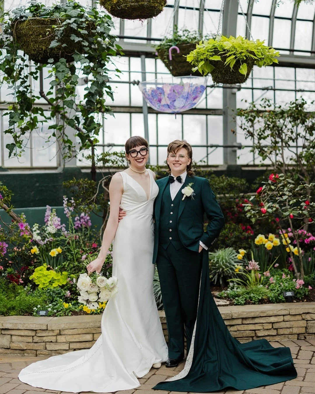 Greetings from OFW HQ! Hellooooo SPRING!! 🌷🌷🌷🌷

Our season is somehow already in full swing and our team has two weddings on deck this month.

But already this year, we've celebrated 3 amazing couples including Lilly + Pallas who hosted their peo