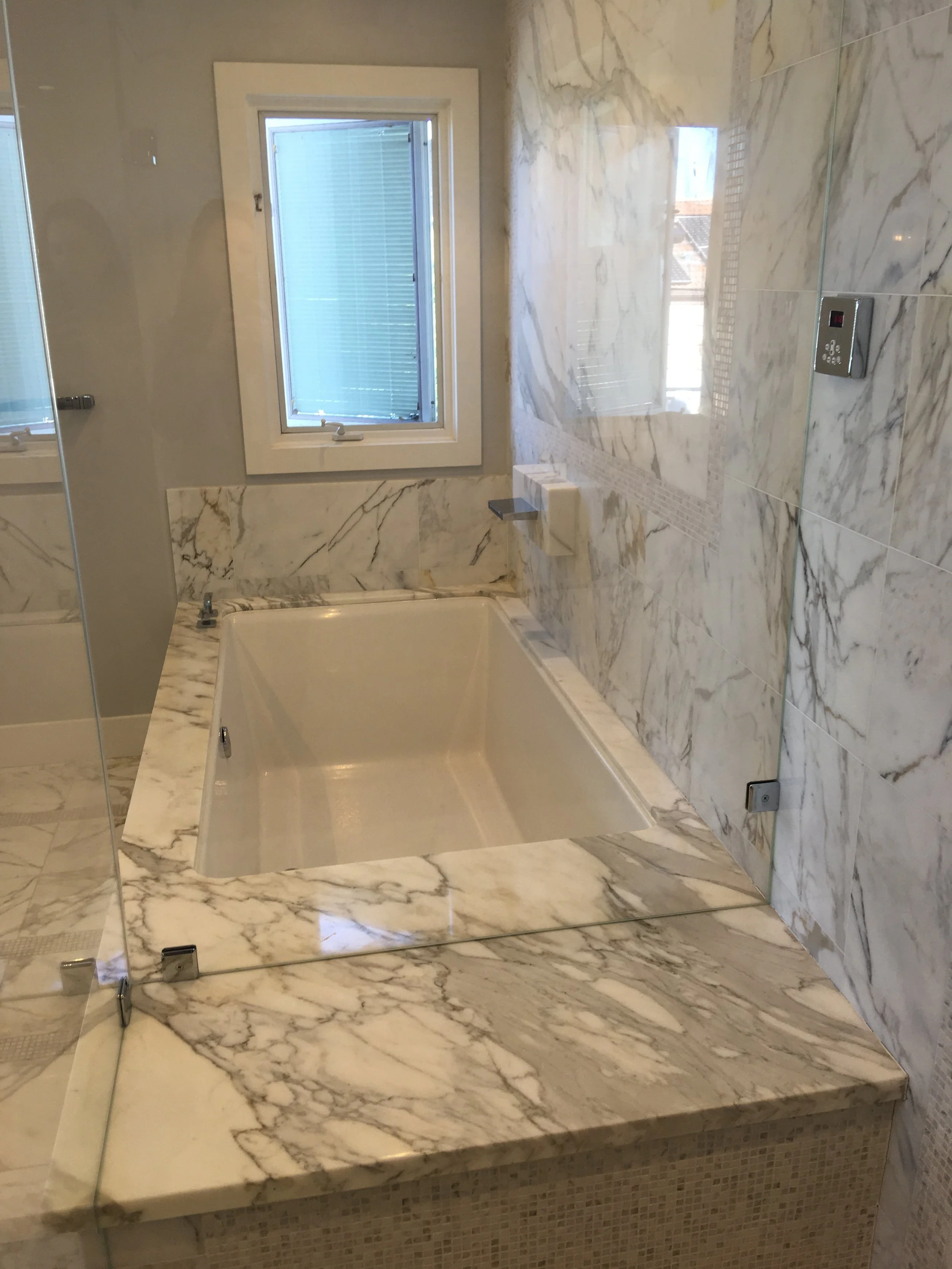 mb-tub.JPG