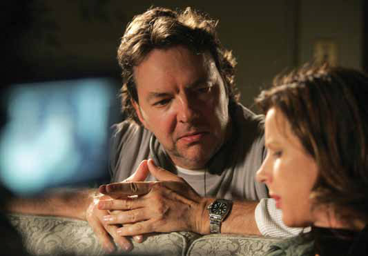 Alan Ball directs Rachel Griffiths on the set of Six Feet Under