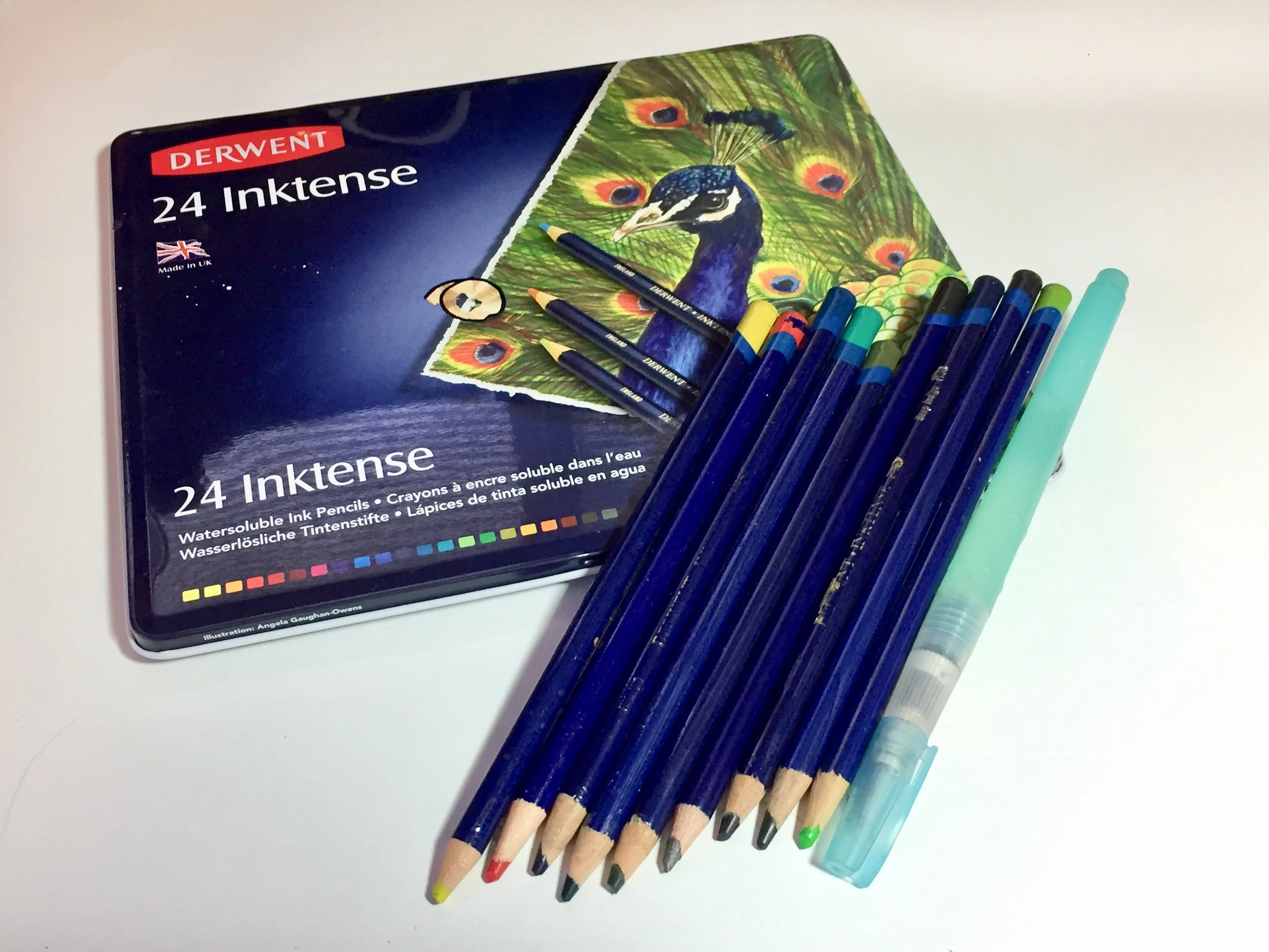 Derwent Inktense Watersoluble Ink Pencils and Niji Waterbrush