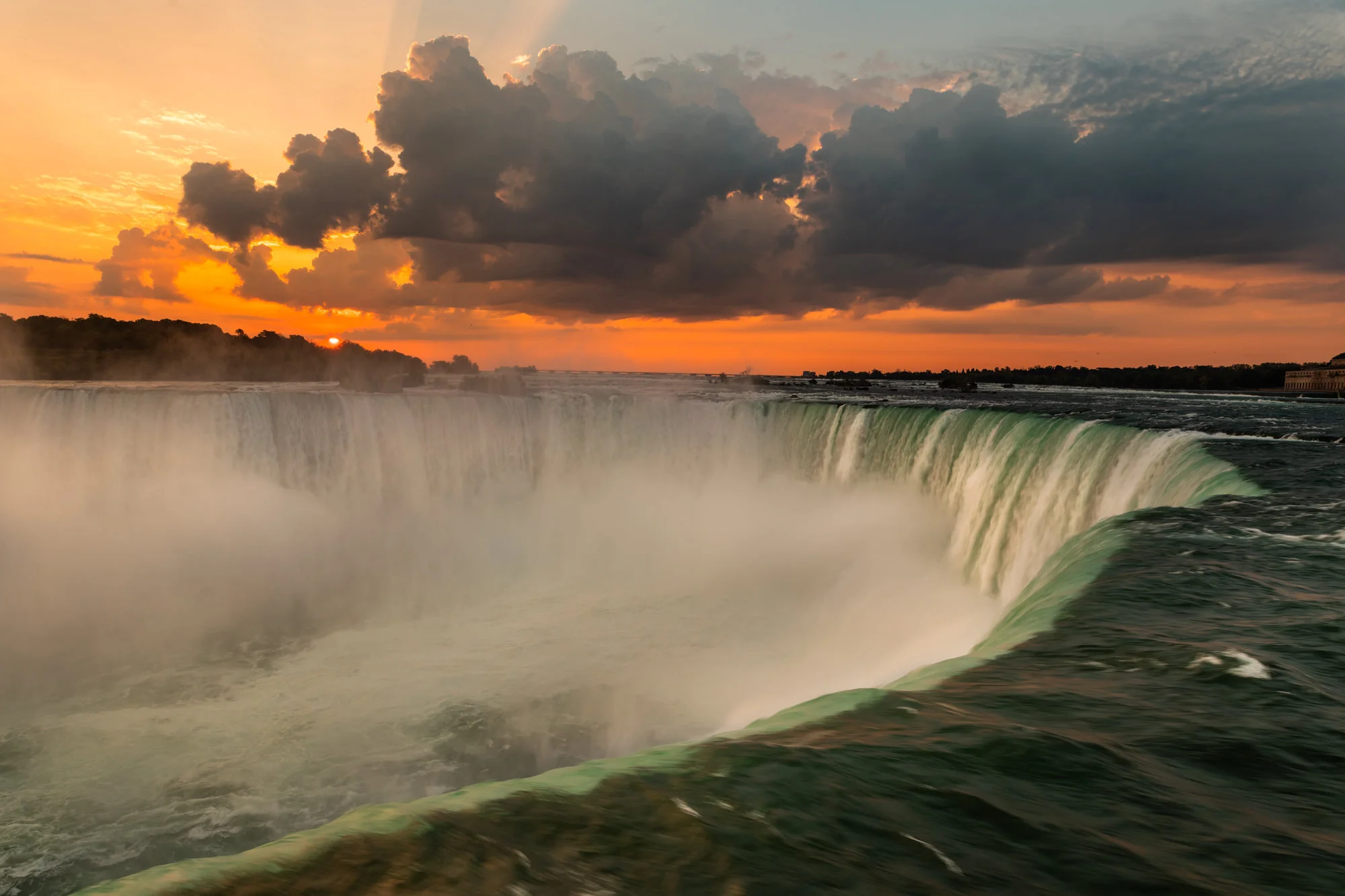 NiagaraFalls2018_0921_071845-5143_SAG-HDR.jpg