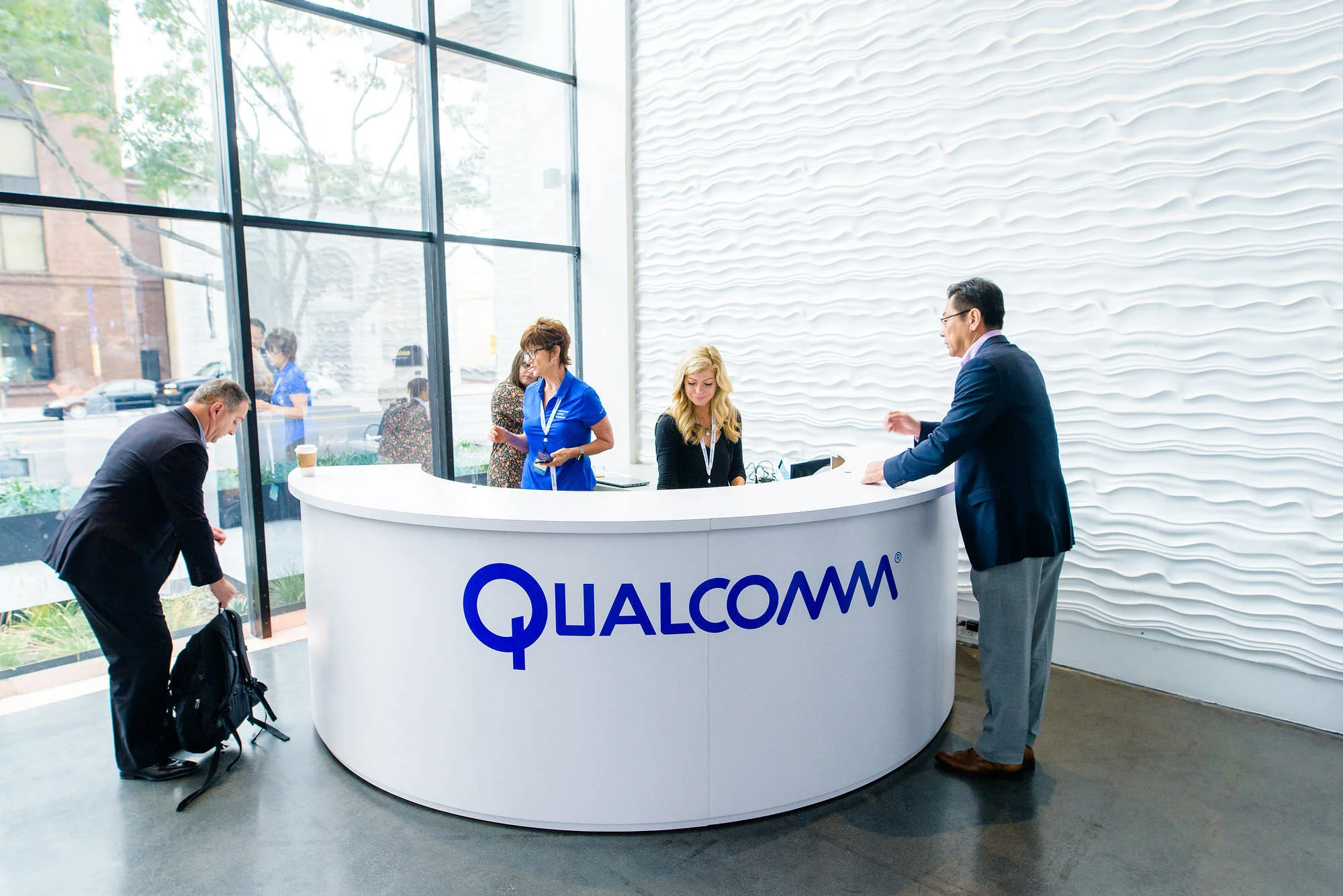 QualcommCentriq2017_1108_101825-7219_SAG.jpg