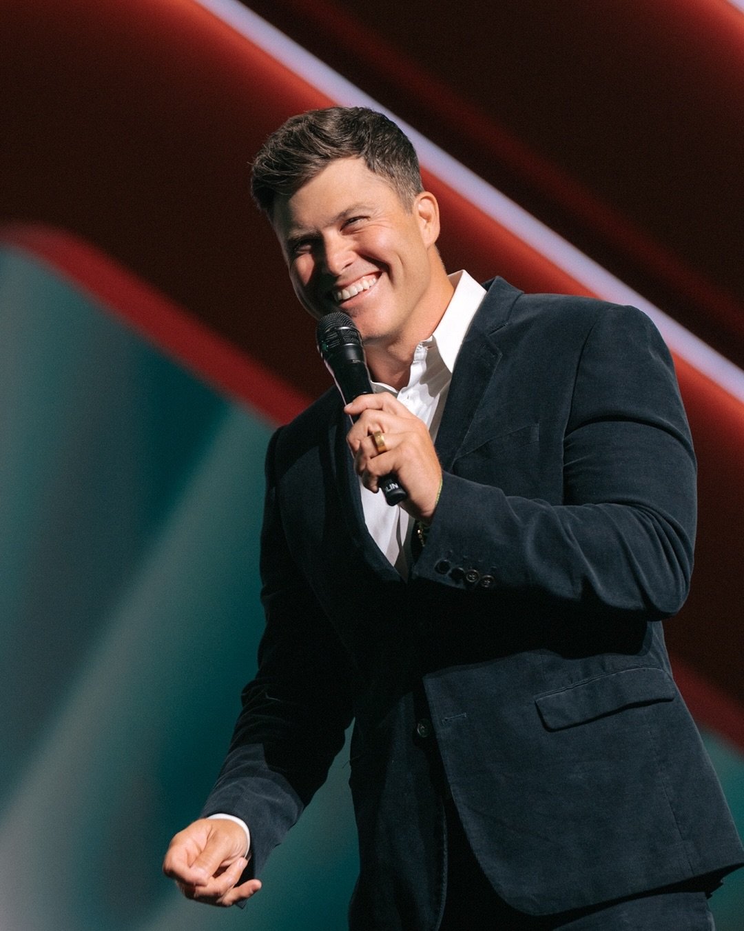 Blame me if the cost of Nikon 35TI cameras goes up. Colin was really interested in getting one when he saw mine during the last photo of us shaking hands 😆 

After shooting a few big Tech conferences this summer, it feels like they are becoming more