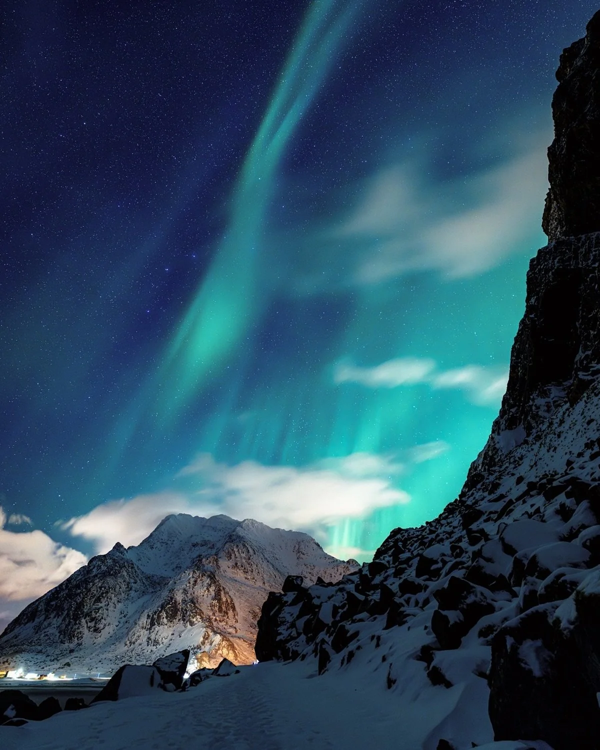 KP 7+ geomagnetic storm happening right now &mdash; I hope some of you are lucky enough to witness the aurora tonight!

If you&rsquo;re in the northern U.S., head outside and look north &mdash; the lights may be visible much farther south than usual.