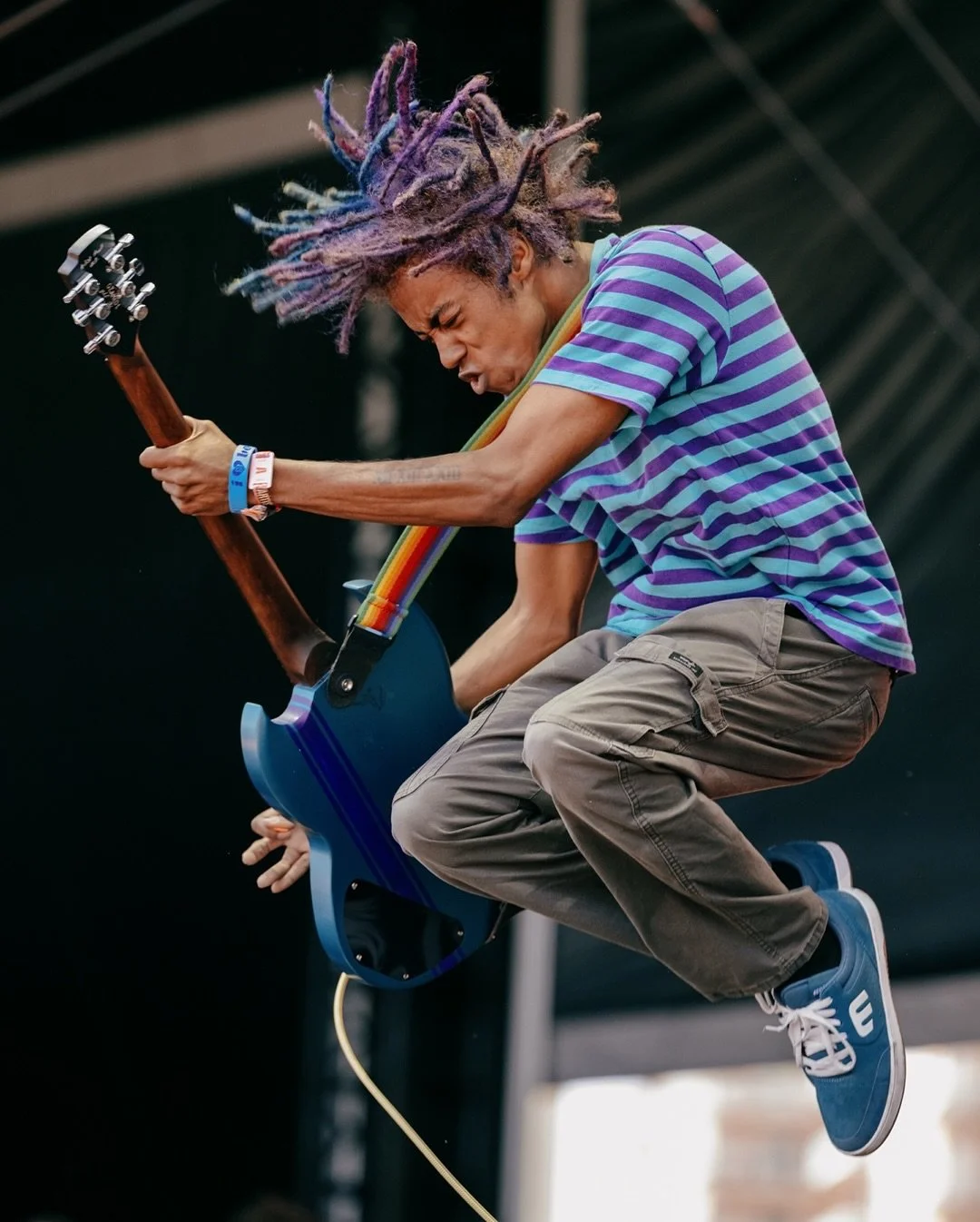 Finding my way back to @vanswarpedtour 22 years later proves it wasn&rsquo;t just a phase 🤘

Easter egg at the end with me at 13 and at 35 with Ken from @dropkickmurphys 😁

#VansWarpedTour
#WarpedTour2025
#311
#FallingInReverse
#TonyHawk
#ADayToRem