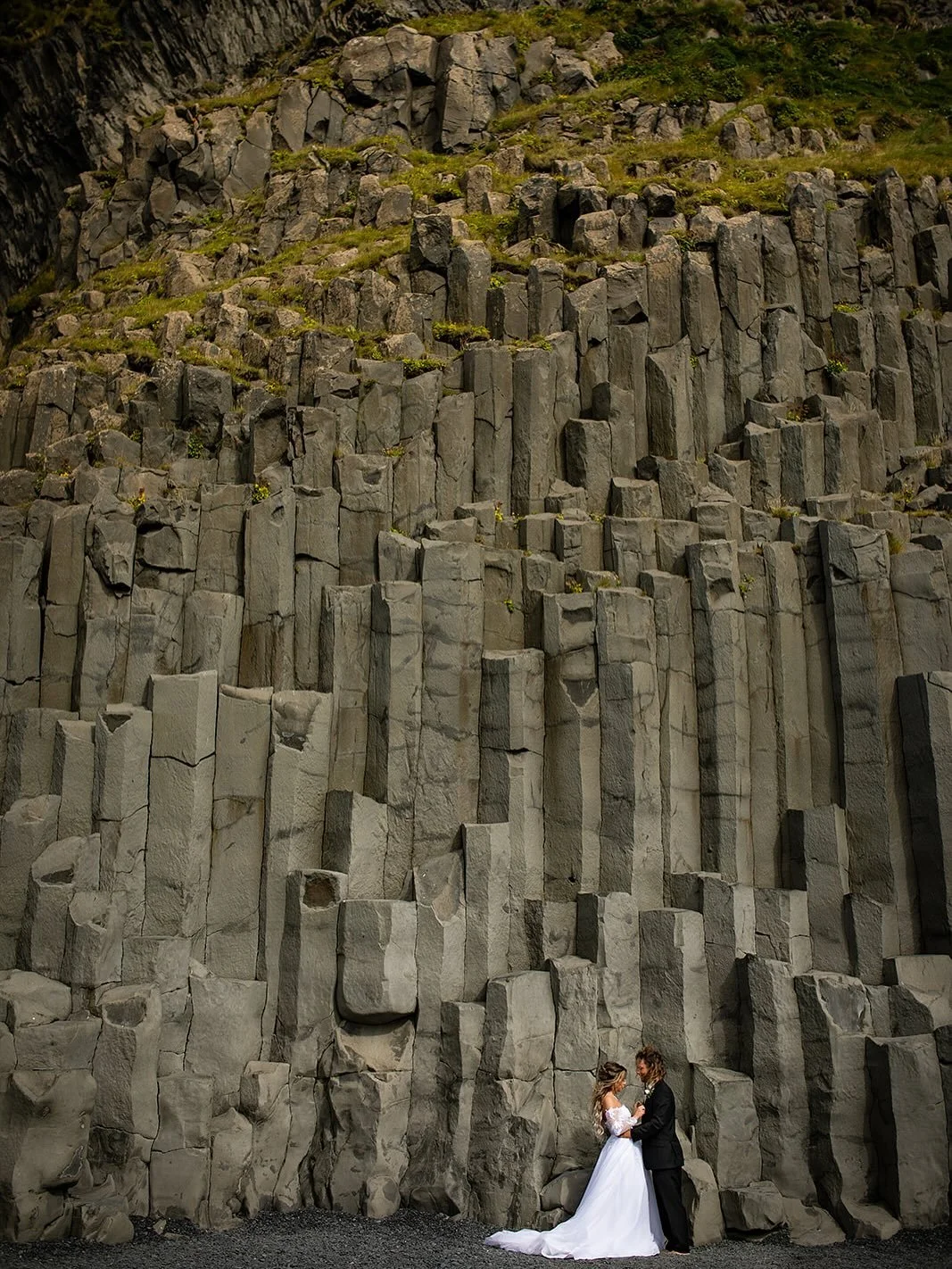 Iceland ✨

Chelsea &amp; Ryan&rsquo;s anniversary just happened and it always gives me a reason to reminisce about their epic wedding in Iceland. We had a blast with their families exploring the southwest corner of the country. 

I&rsquo;m so lucky t