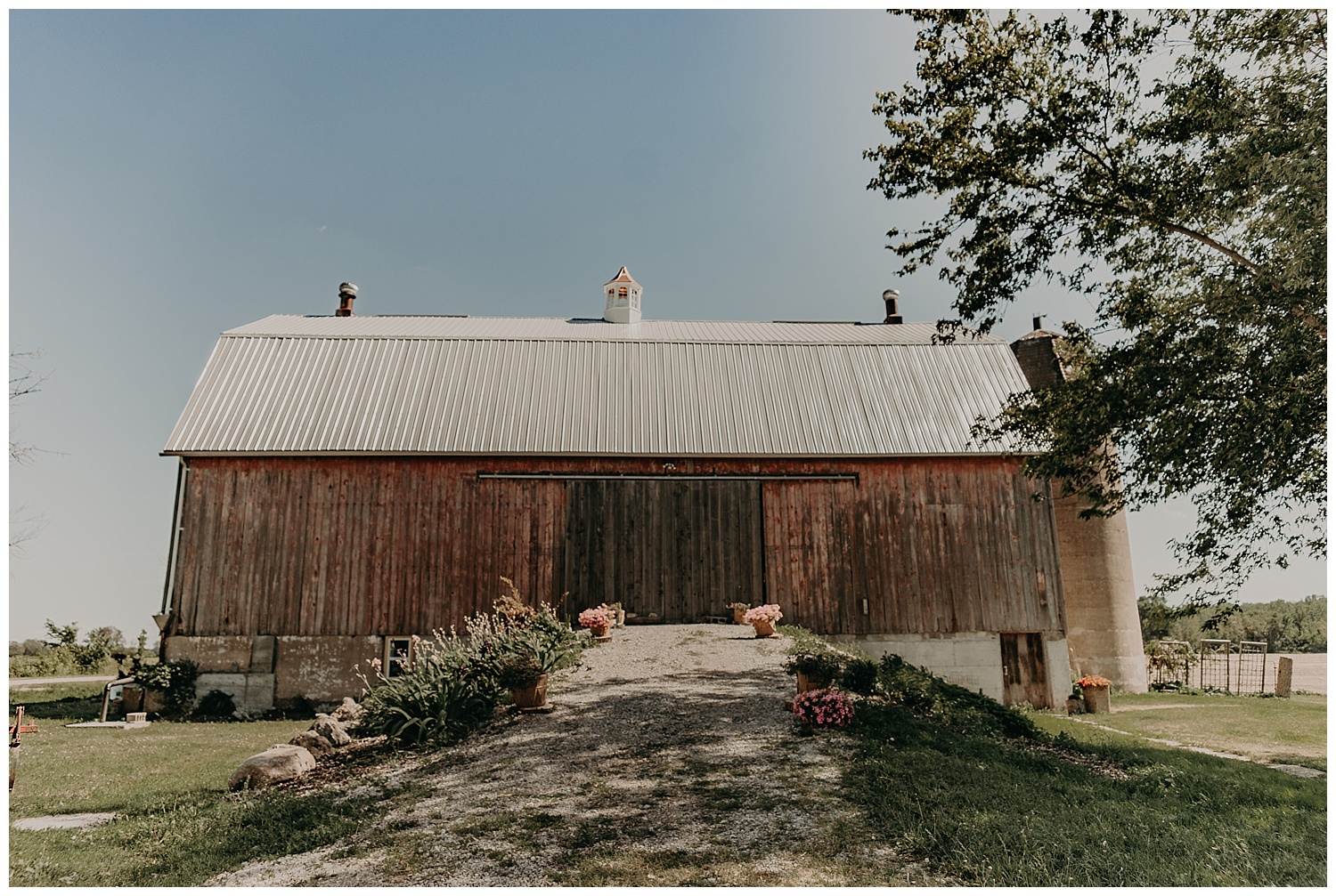 MOODY-BOHEMIAN-STYLED-SHOOT-HAMILTON-WAINFLEET-ONTARIO-KATIE MARIE PHOTOGRAPHY-WEDDING PHOTOGRAPHER_0_0169.jpg