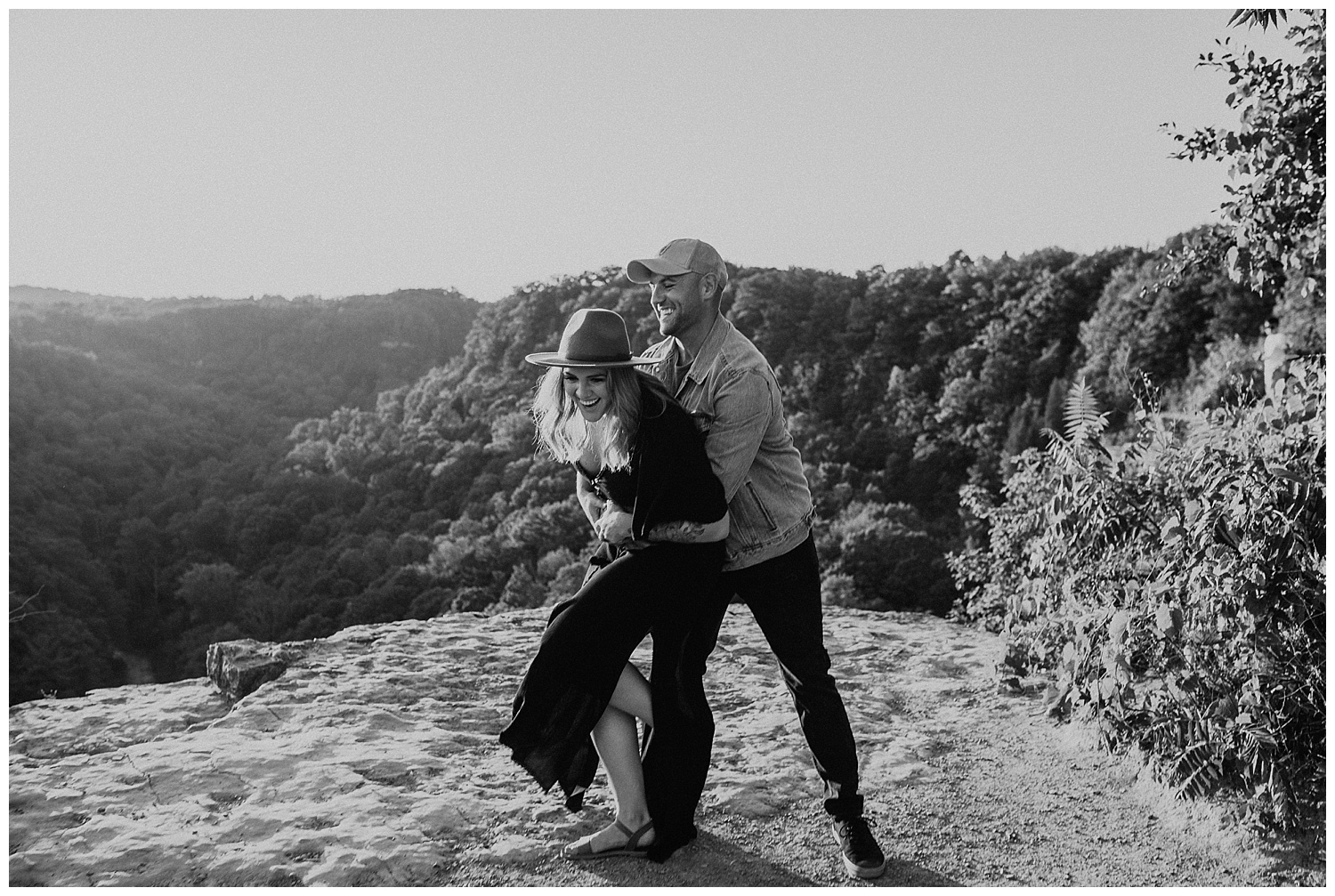 Katie Marie Photography | Hamilton Ontario Wedding Photographer | Hamilton Engagement Session | HamOnt | Dundas Peak Proposal_0022.jpg