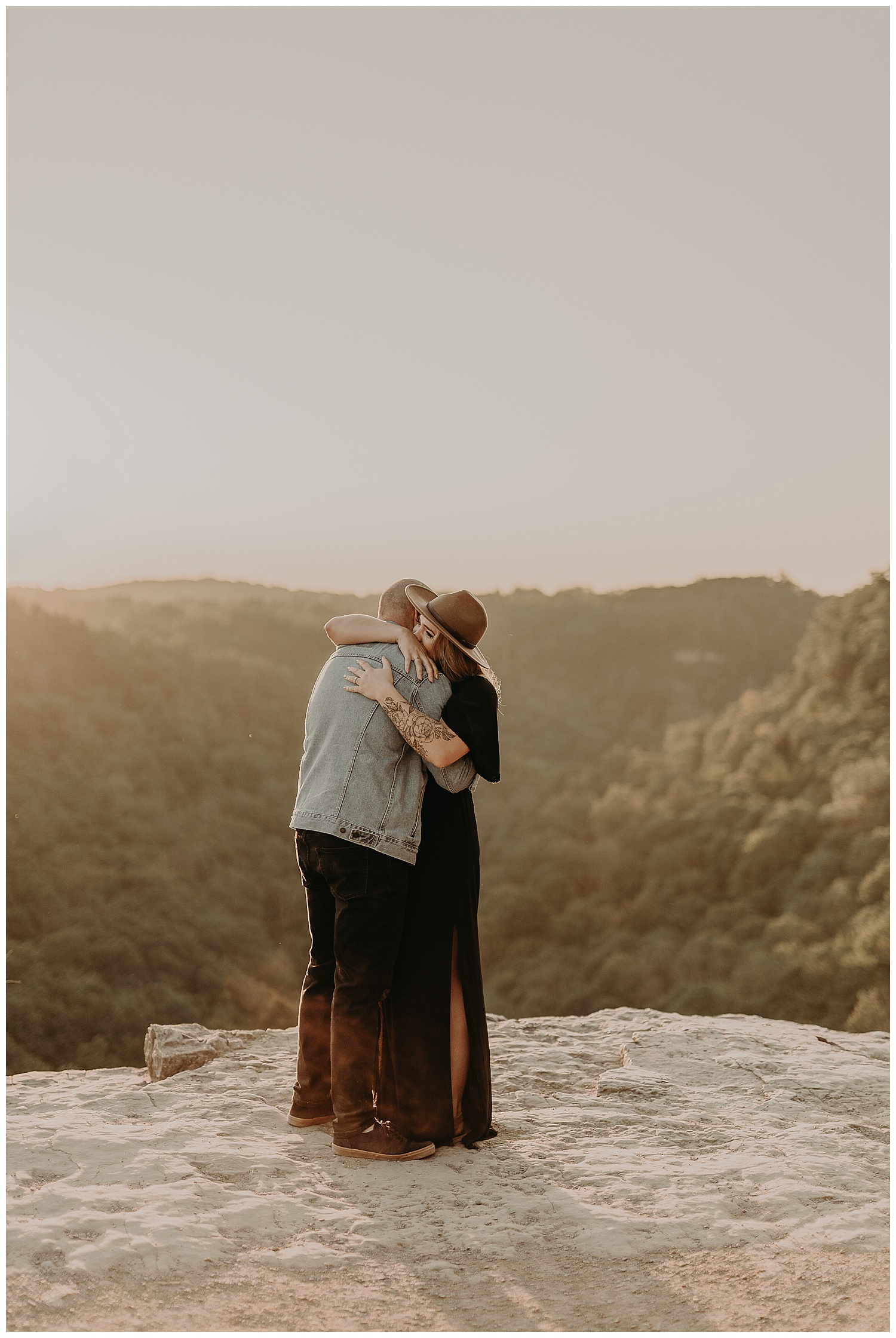 Katie Marie Photography | Hamilton Ontario Wedding Photographer | Hamilton Engagement Session | HamOnt | Dundas Peak Proposal_0057.jpg