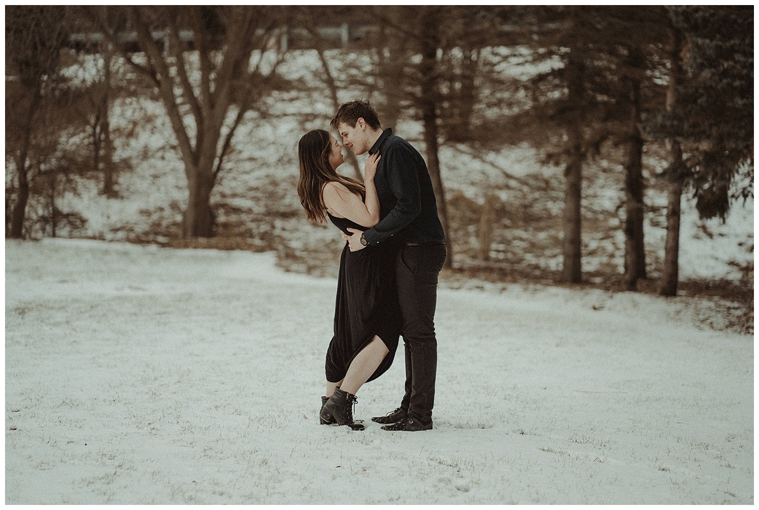 Katie Marie Photography | Hamilton Ontario Wedding Photographer | Hamilton Engagement Session | HamOnt | Dundas Peak | Dundas Ontario | Winter Engagement Session_0056.jpg