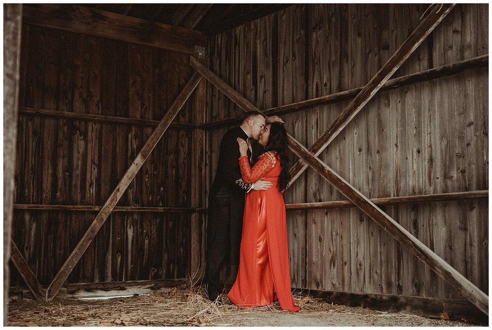 Katie Marie Photography | Hamilton Ontario Wedding Photographer | Hamilton Engagement Session | HamOnt | Vietnamese Engagement Session | Traditional Outfit Engagement Session | Dundurn Castle_0015.jpg
