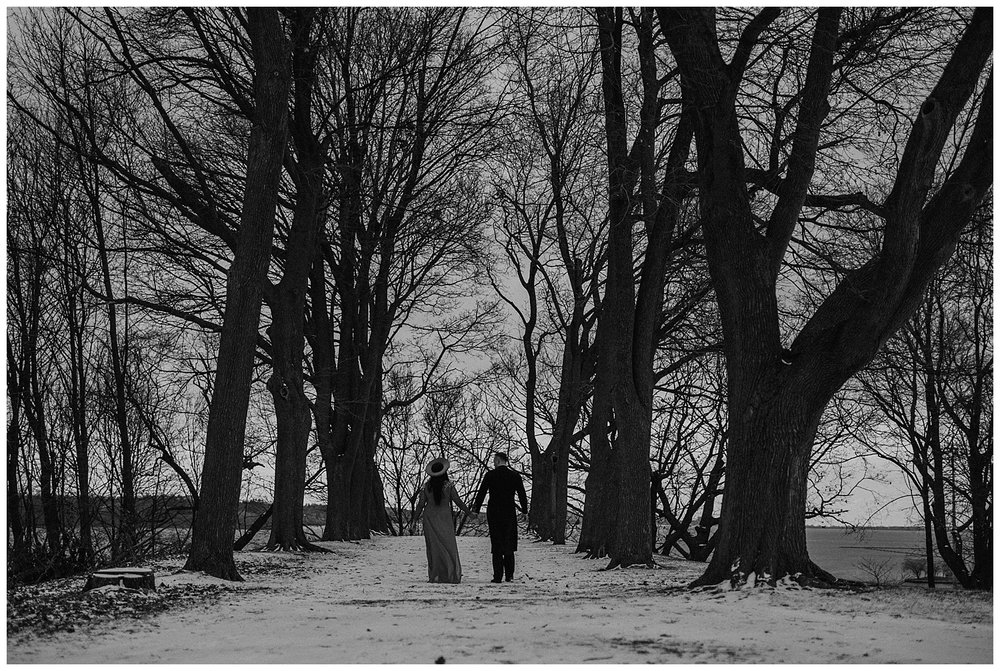 Katie Marie Photography | Hamilton Ontario Wedding Photographer | Hamilton Engagement Session | HamOnt | Vietnamese Engagement Session | Traditional Outfit Engagement Session | Dundurn Castle_0017.jpg