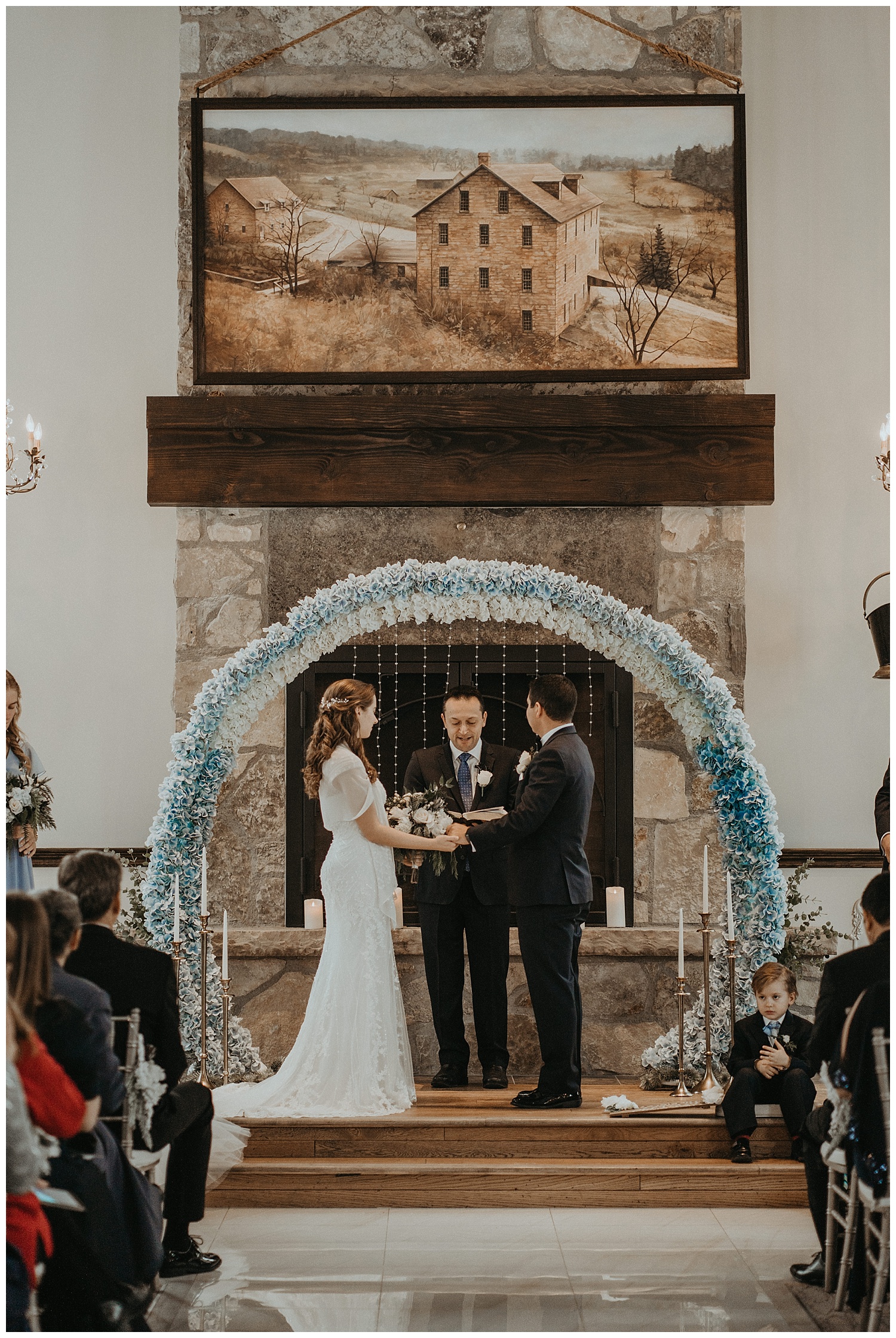 Katie Marie Photography | Hamilton Ontario Wedding Photographer | Ancaster Mill Winter Wedding | Oakville Conference Centre Wedding | RBG Wedding | Royal Botanical Gardens Wedding_0128.jpg