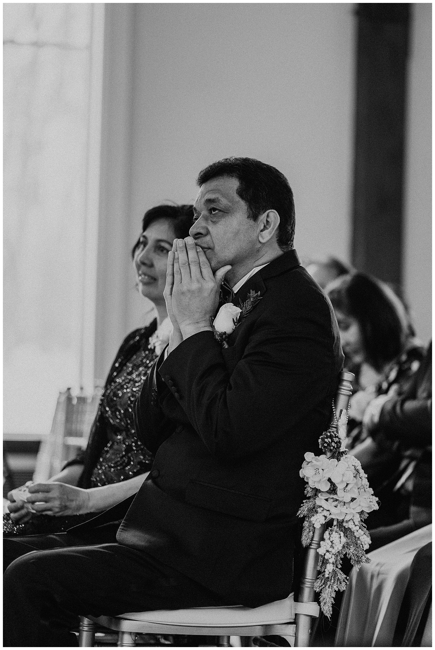 Katie Marie Photography | Hamilton Ontario Wedding Photographer | Ancaster Mill Winter Wedding | Oakville Conference Centre Wedding | RBG Wedding | Royal Botanical Gardens Wedding_0143.jpg