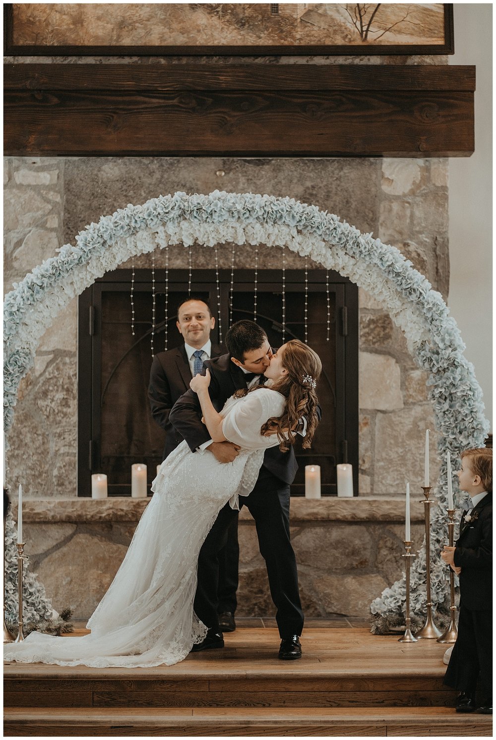 Katie Marie Photography | Hamilton Ontario Wedding Photographer | Ancaster Mill Winter Wedding | Oakville Conference Centre Wedding | RBG Wedding | Royal Botanical Gardens Wedding_0150.jpg