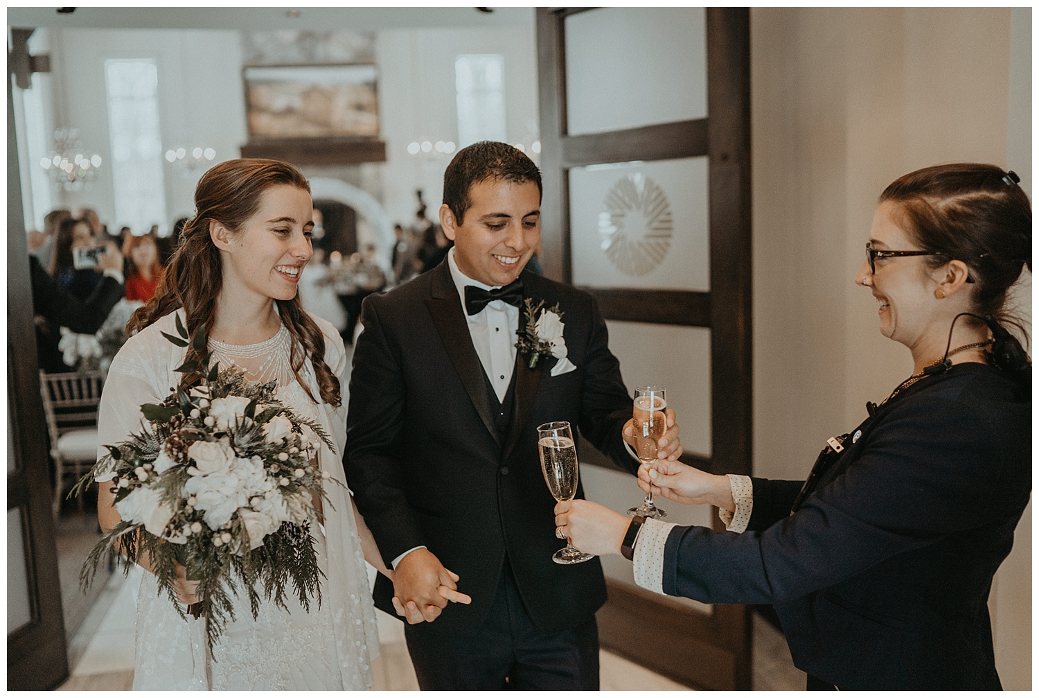 Katie Marie Photography | Hamilton Ontario Wedding Photographer | Ancaster Mill Winter Wedding | Oakville Conference Centre Wedding | RBG Wedding | Royal Botanical Gardens Wedding_0156.jpg