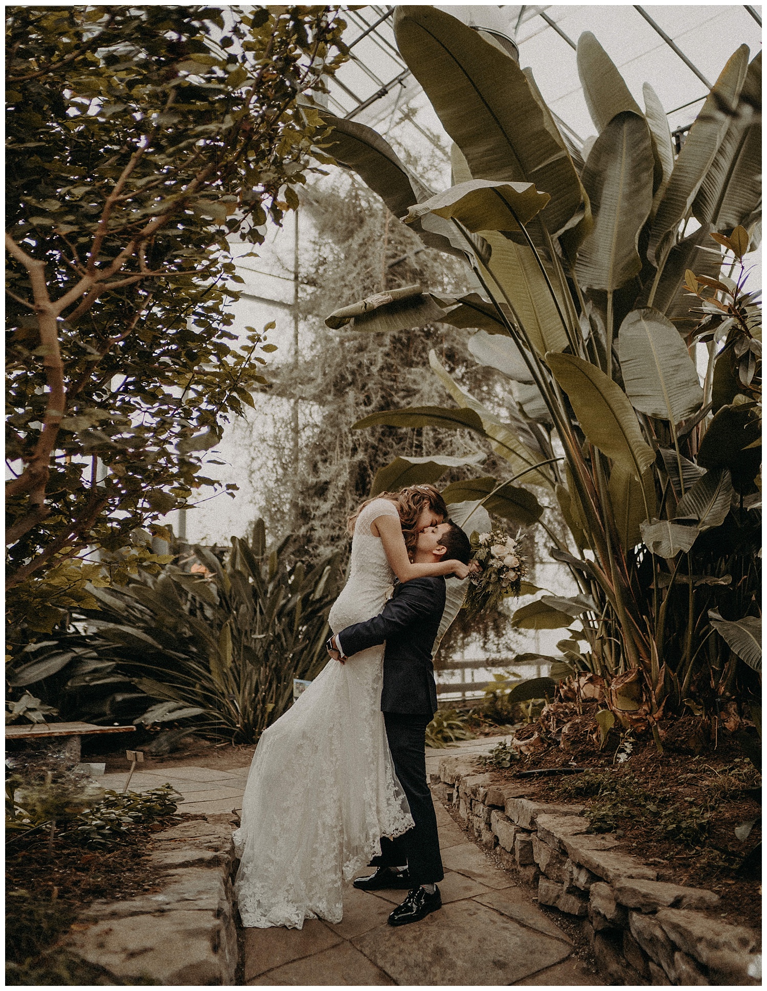 Katie Marie Photography | Hamilton Ontario Wedding Photographer | Ancaster Mill Winter Wedding | Oakville Conference Centre Wedding | RBG Wedding | Royal Botanical Gardens Wedding_0227.jpg